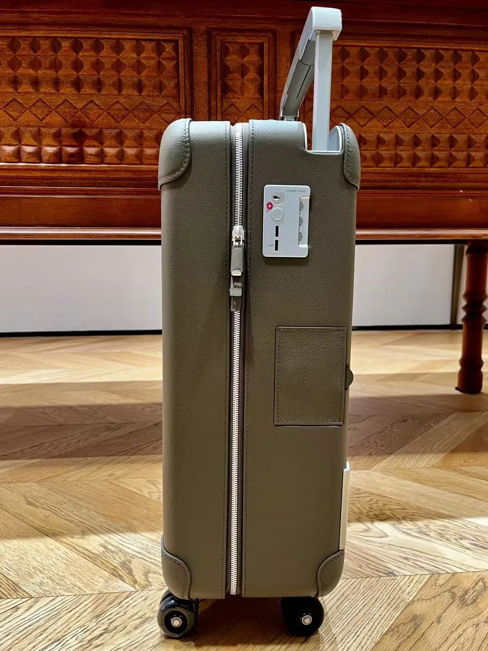 Birkin 这是旅行箱的不 应该没人跟我撞款 H家的全皮行 行李箱 旅行拉杆款 輕便出行款
