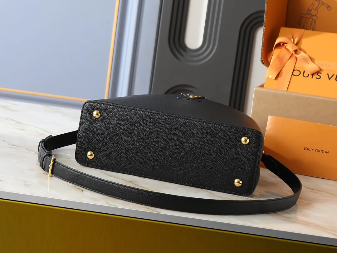 LV Capucines 牛皮 收纳包 旅行收纳款