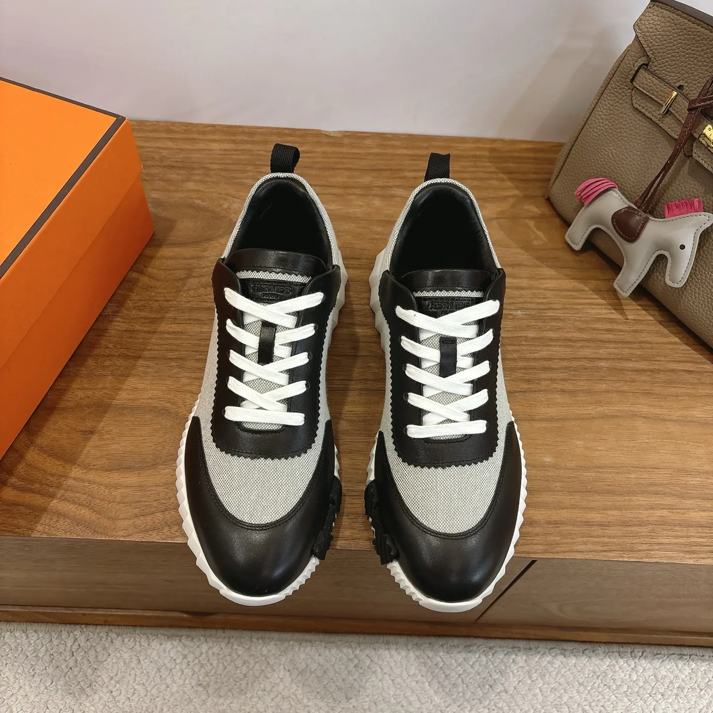 Hermès SS 运动鞋