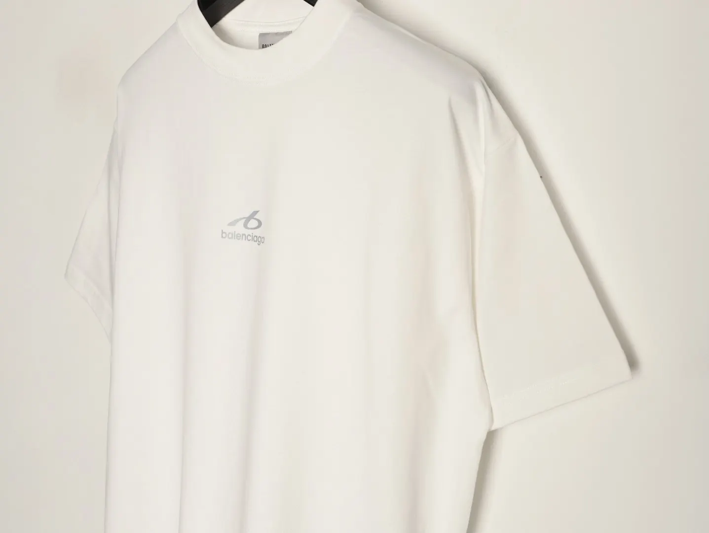 Balenciaga 26SS 短袖T恤 街头休闲款