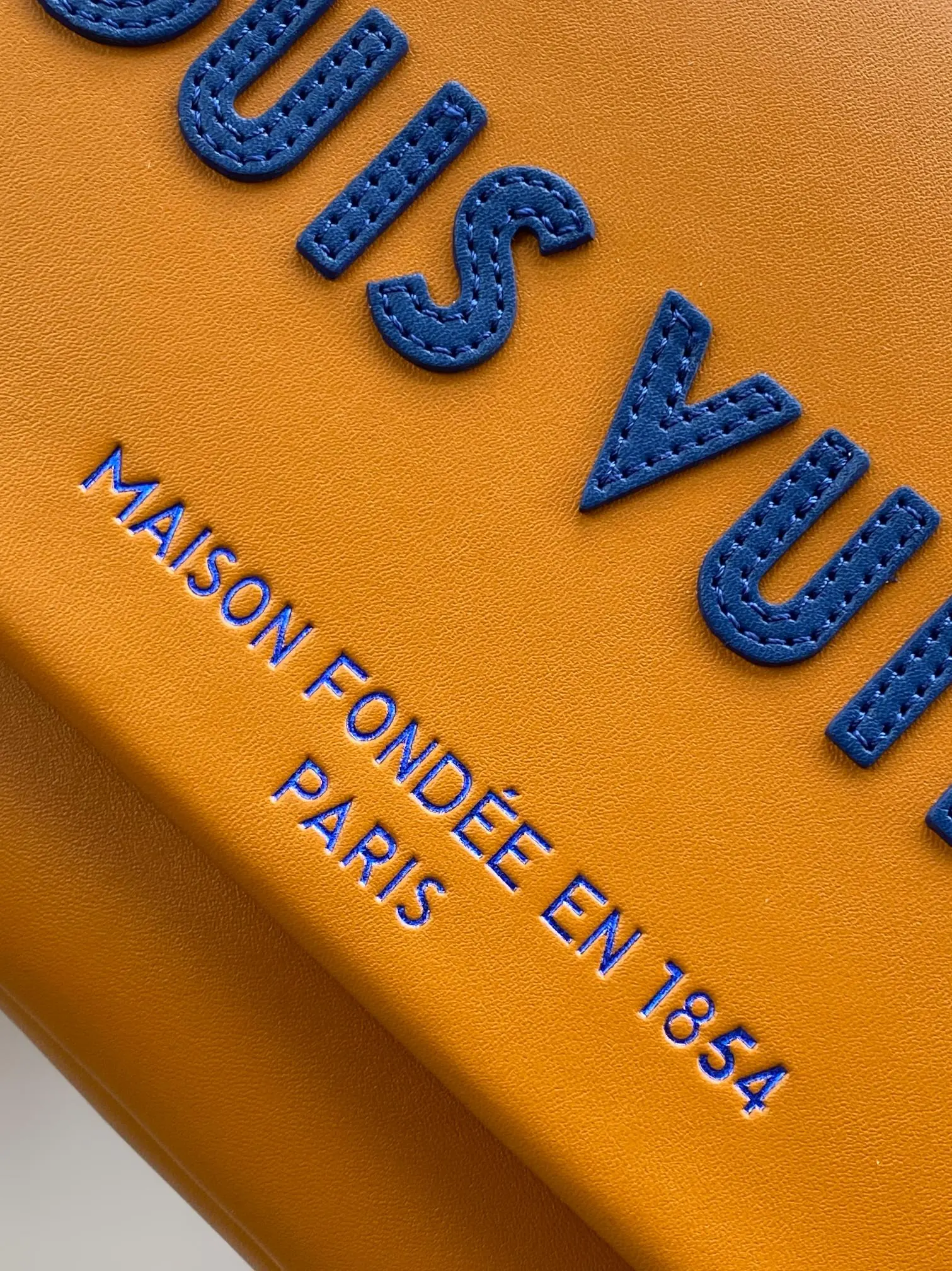 LV yellow, tote bag, large-capacity commuter model Image 5 LV yellow, tote bag, large-capacity commuter model Image 5