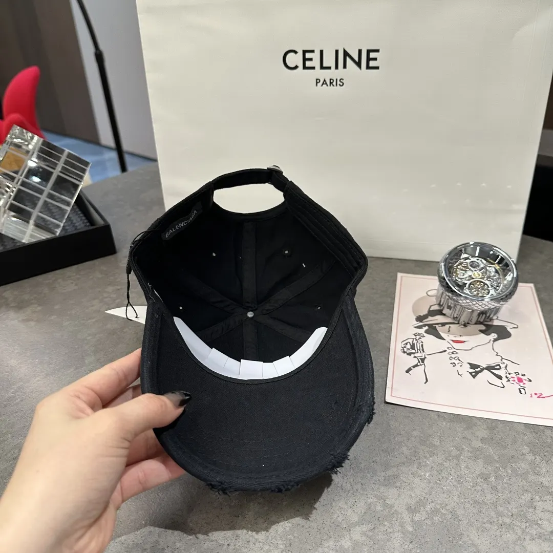 Balenciaga Black/White Hat