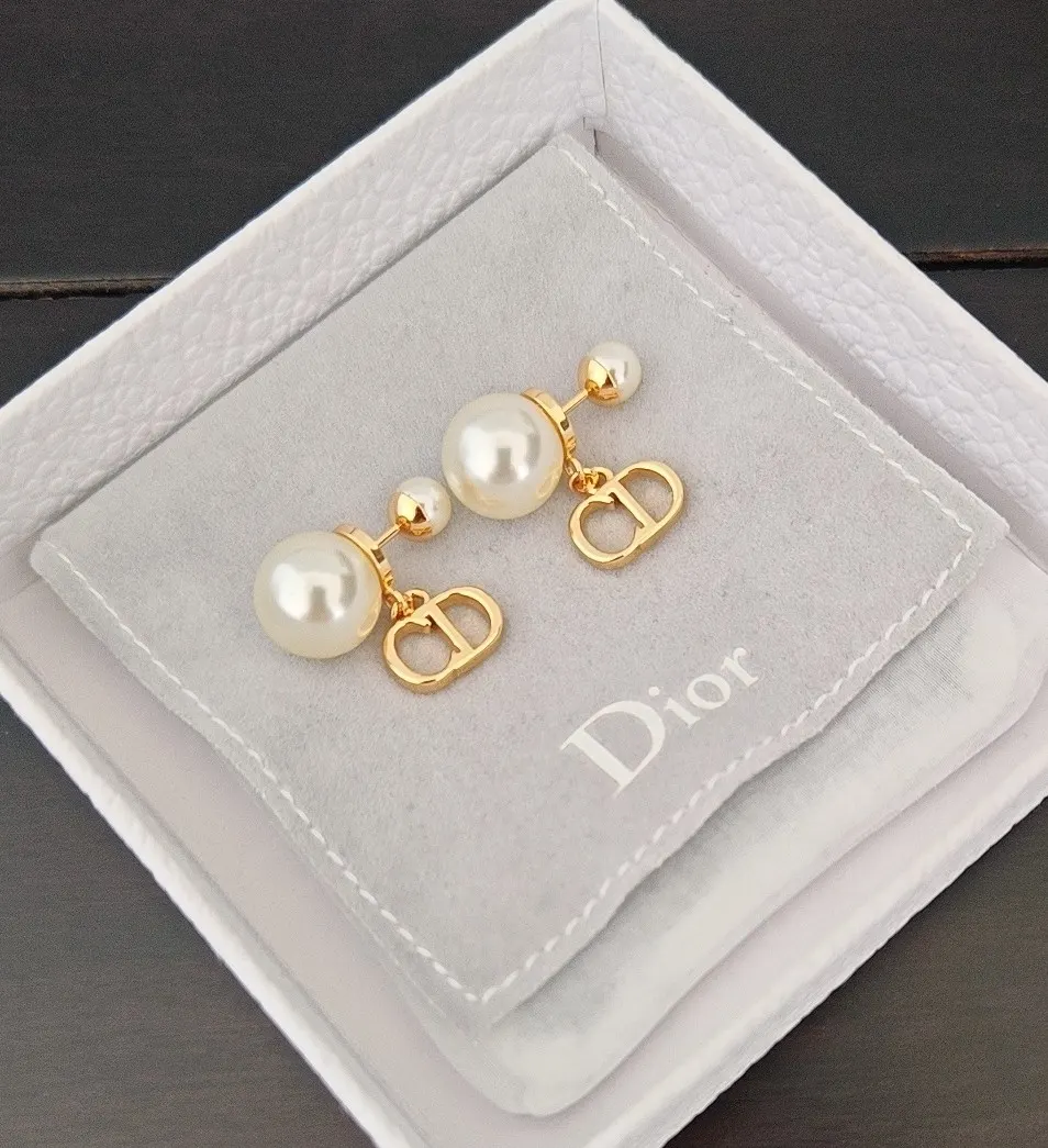 Dior 蜜蜂珍珠耳环 金色