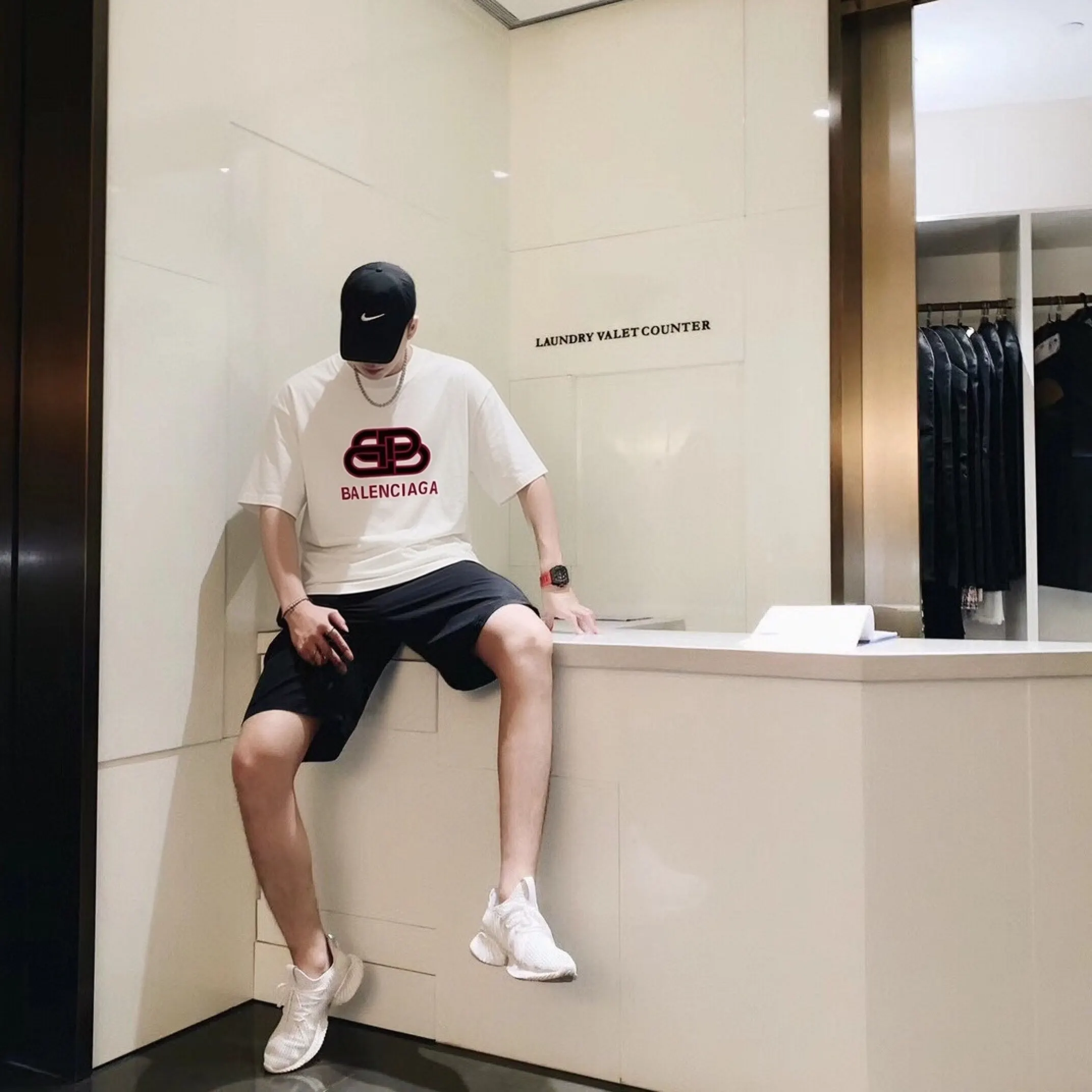 Balenciaga Black Logo Short Sleeve T-Shirt Street