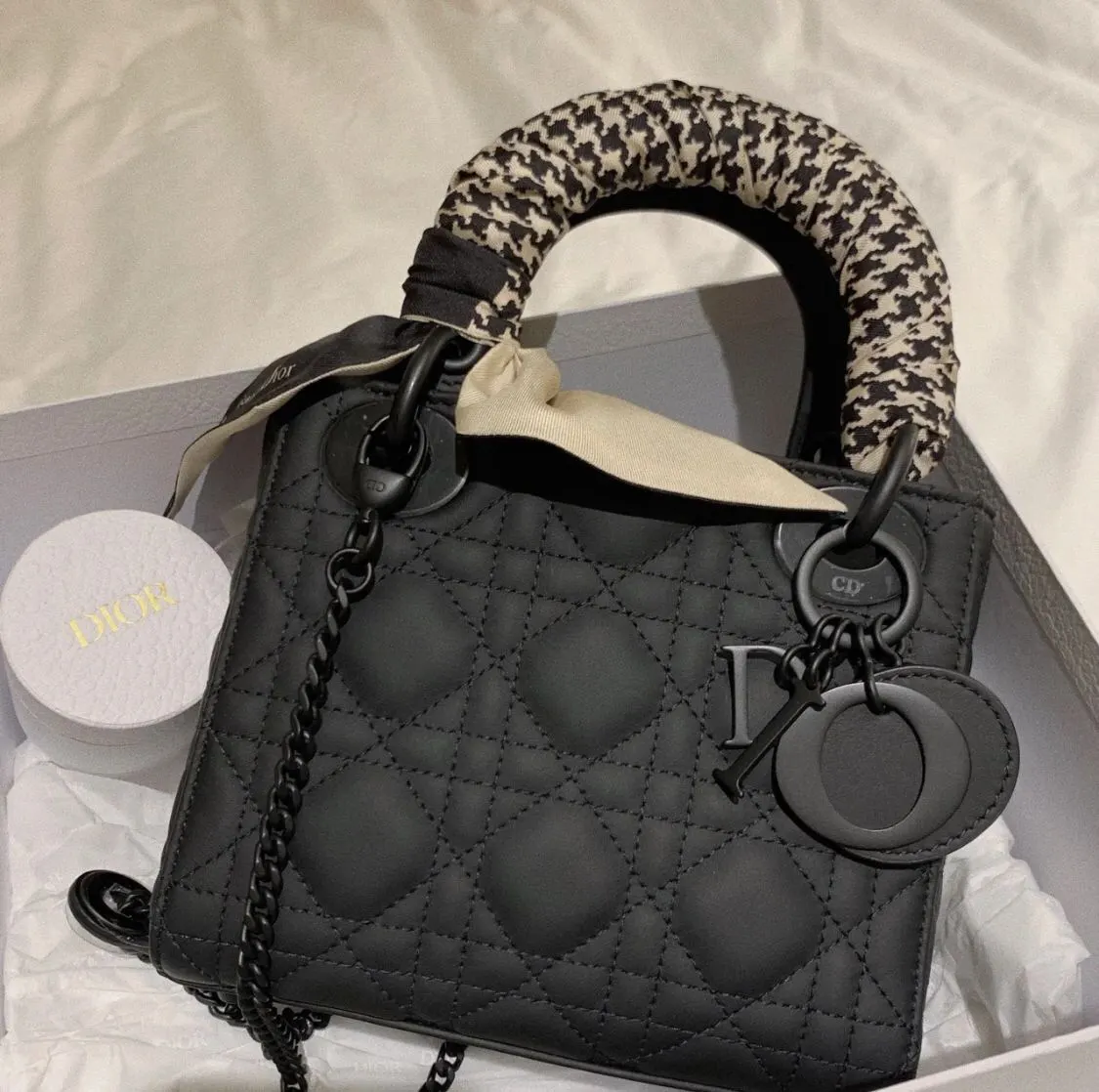 Dior 黑色 牛皮 新包安利 梦中情包D 戴妃三格磨包夏日必备 纯欲 斜背包 輕便斜挎款