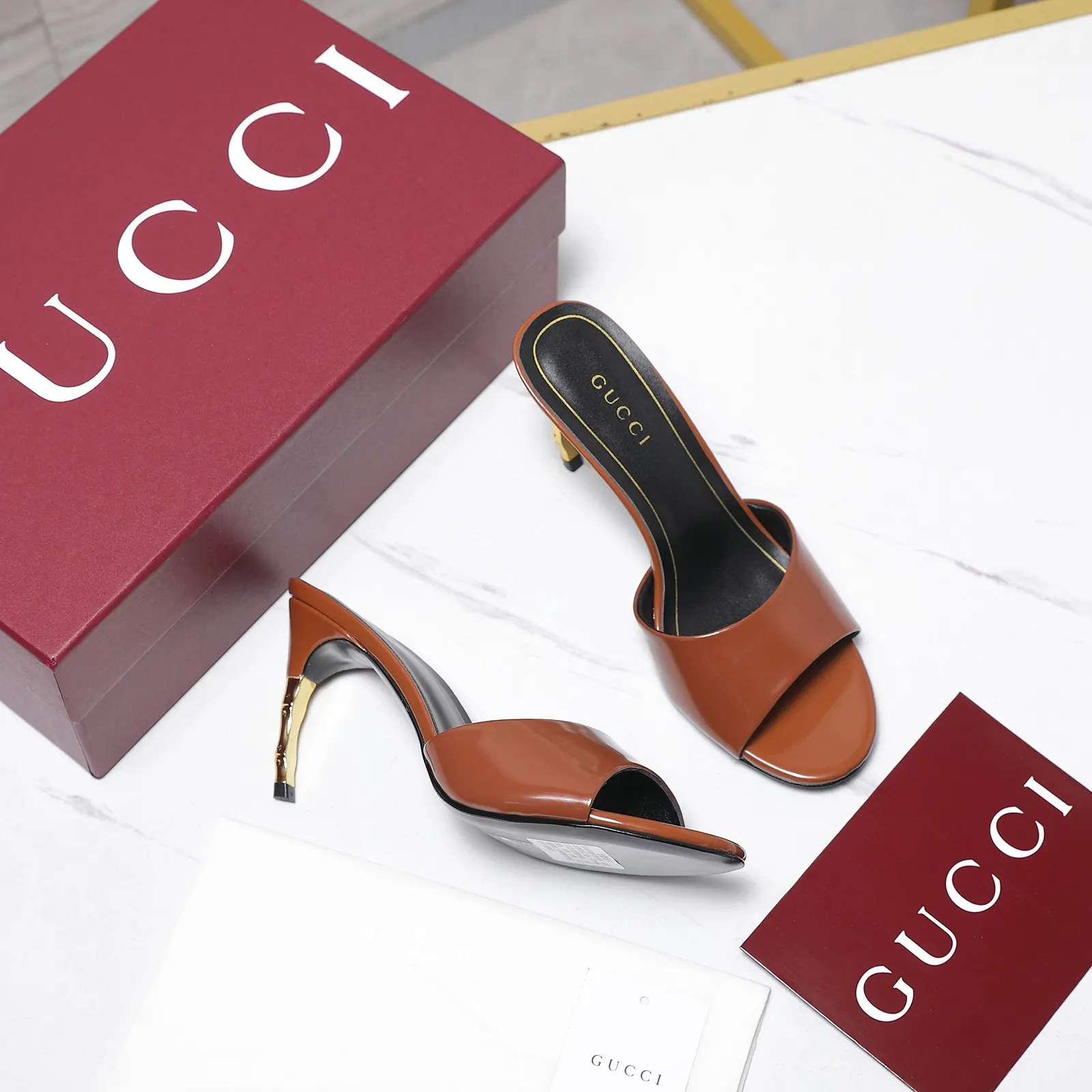 Gucci 高跟鞋