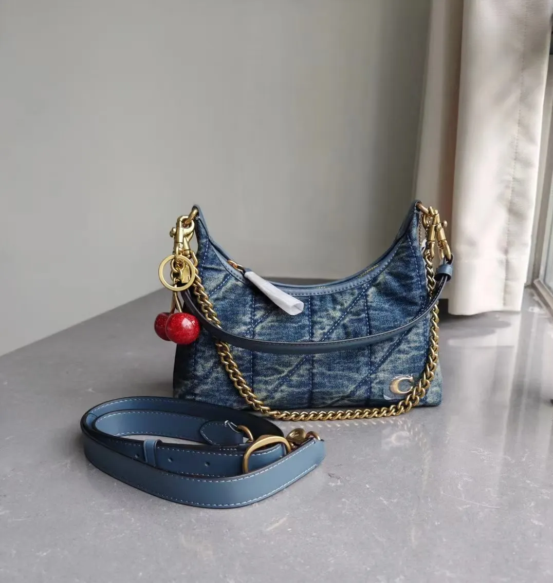 Hobo Shoulder Bag Vintage