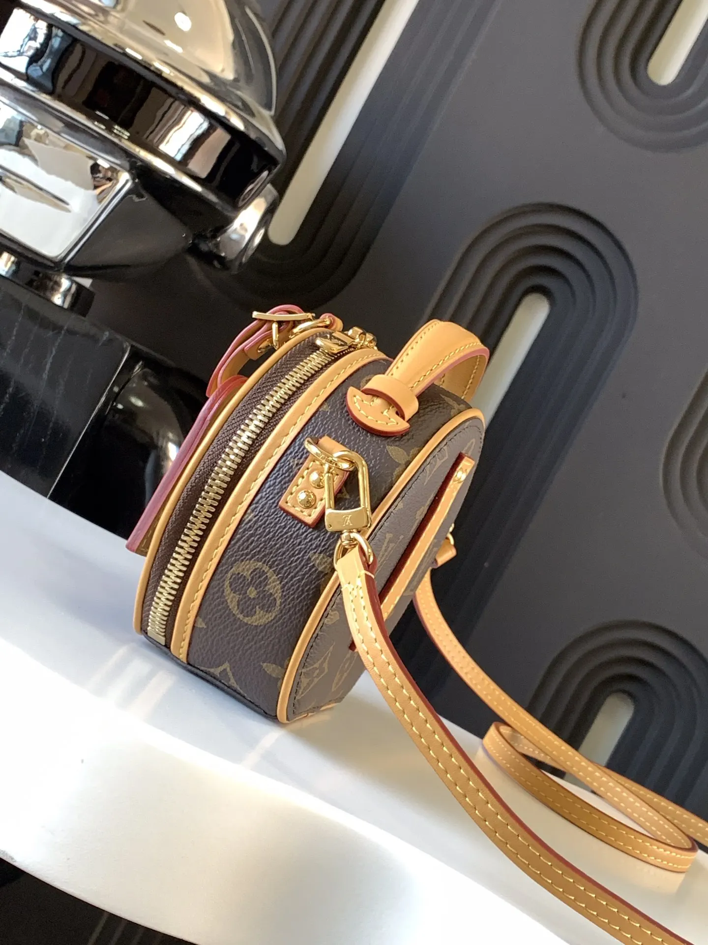 LV M44699 包袋 精选款