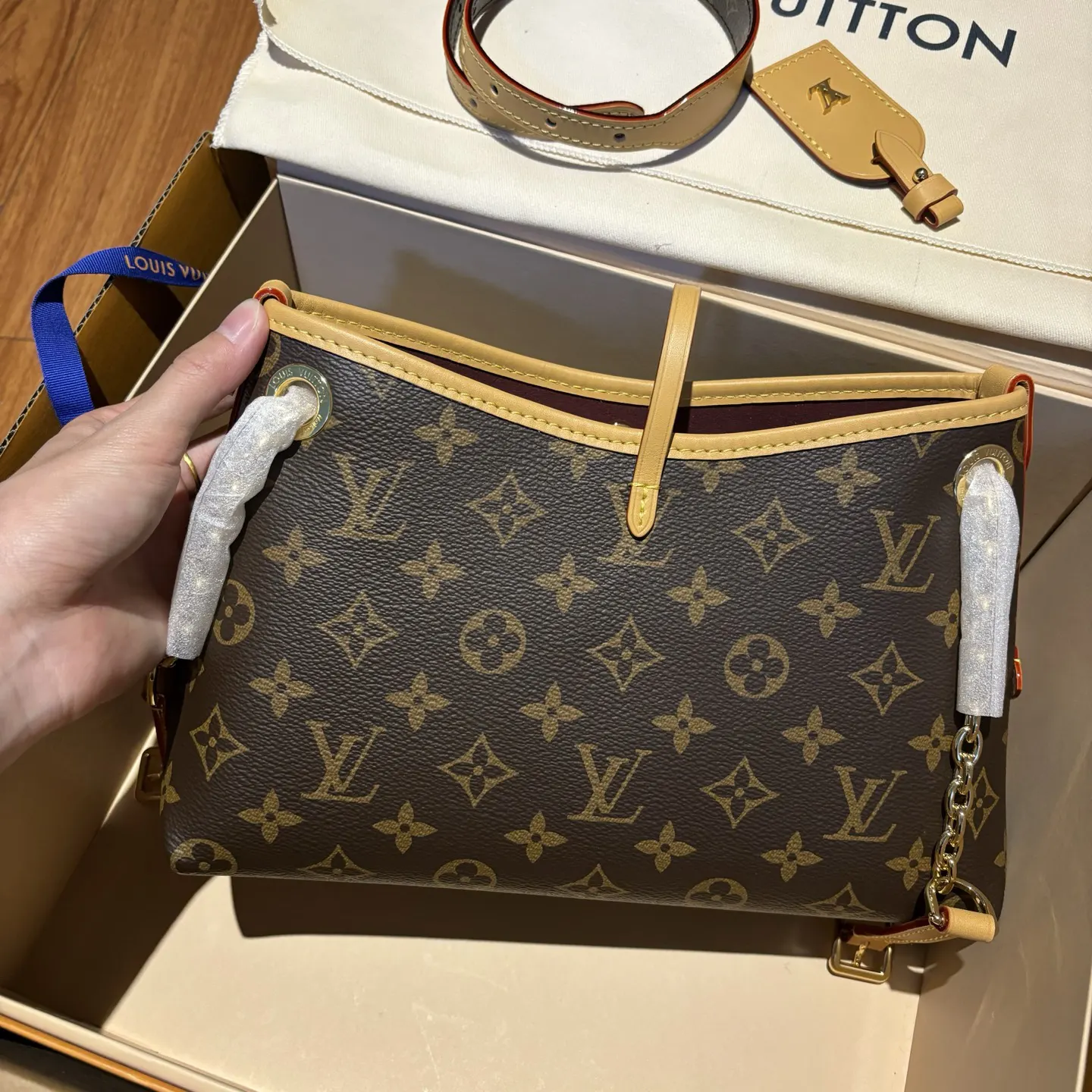 Chain Bag Leather