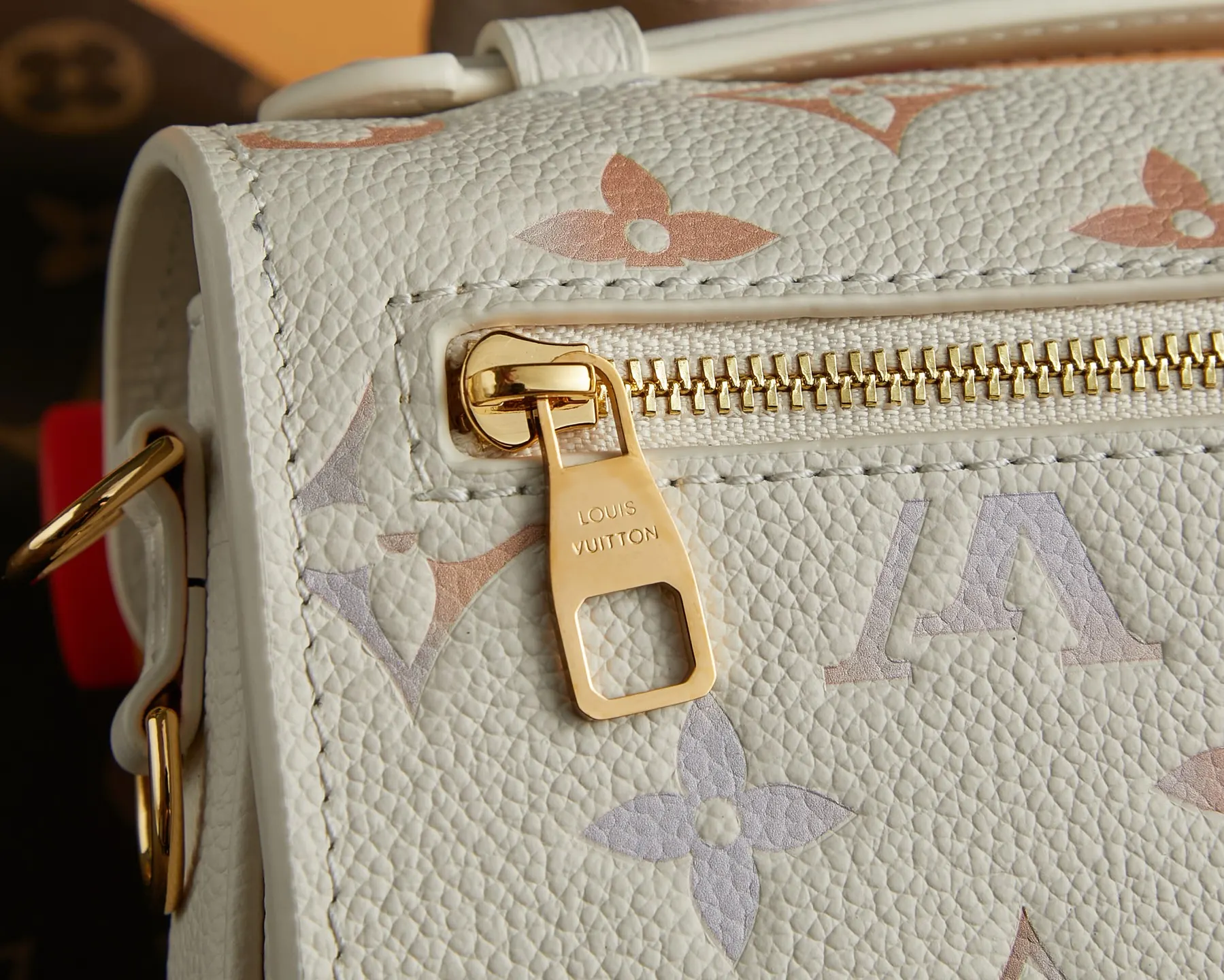 Chain Bag Leather