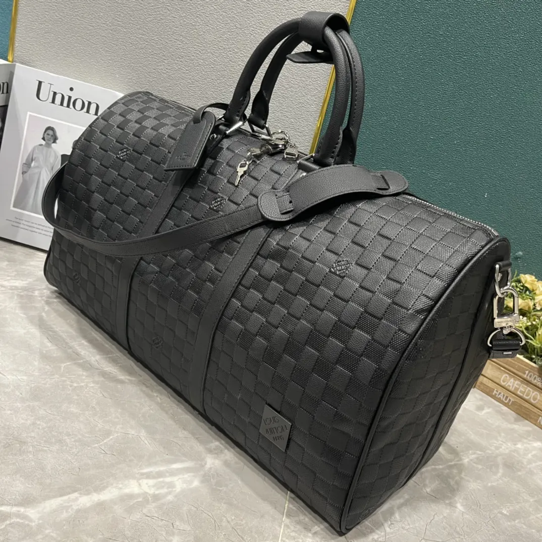 LV travel bag, large-capacity travel model Image 2 LV travel bag, large-capacity travel model Image 2