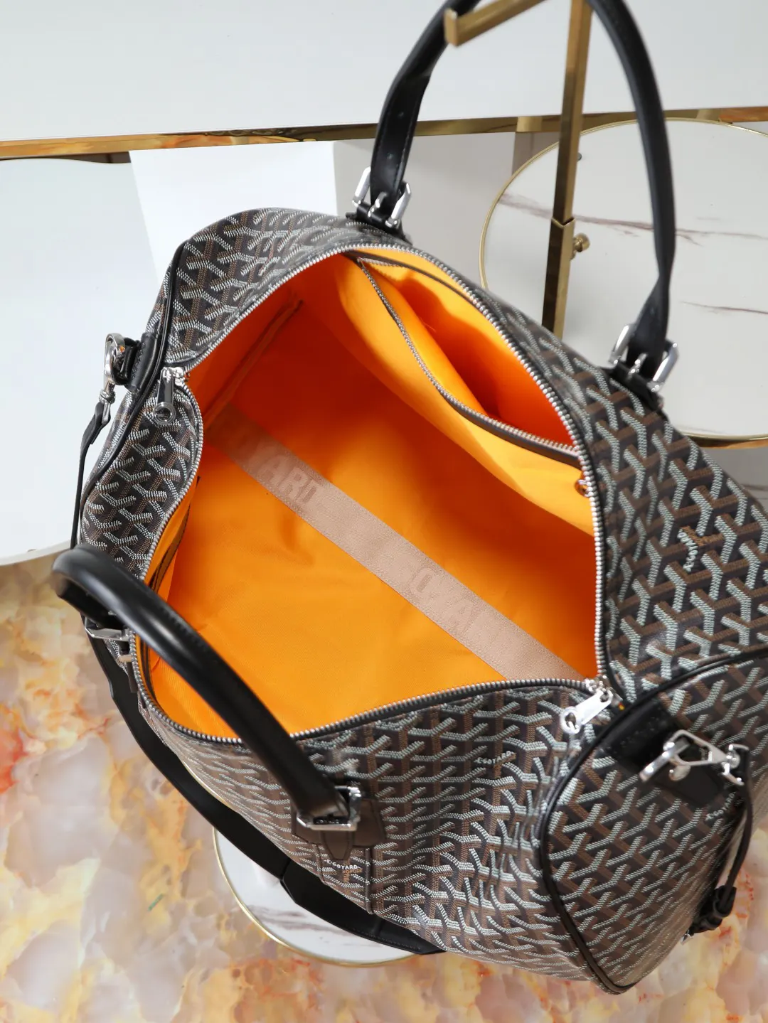 Yellow Fashion Item Travel Image 9 Yellow Fashion Item Travel Image 9