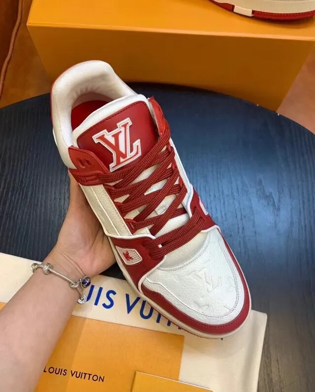 Louis Vuitton 运动鞋