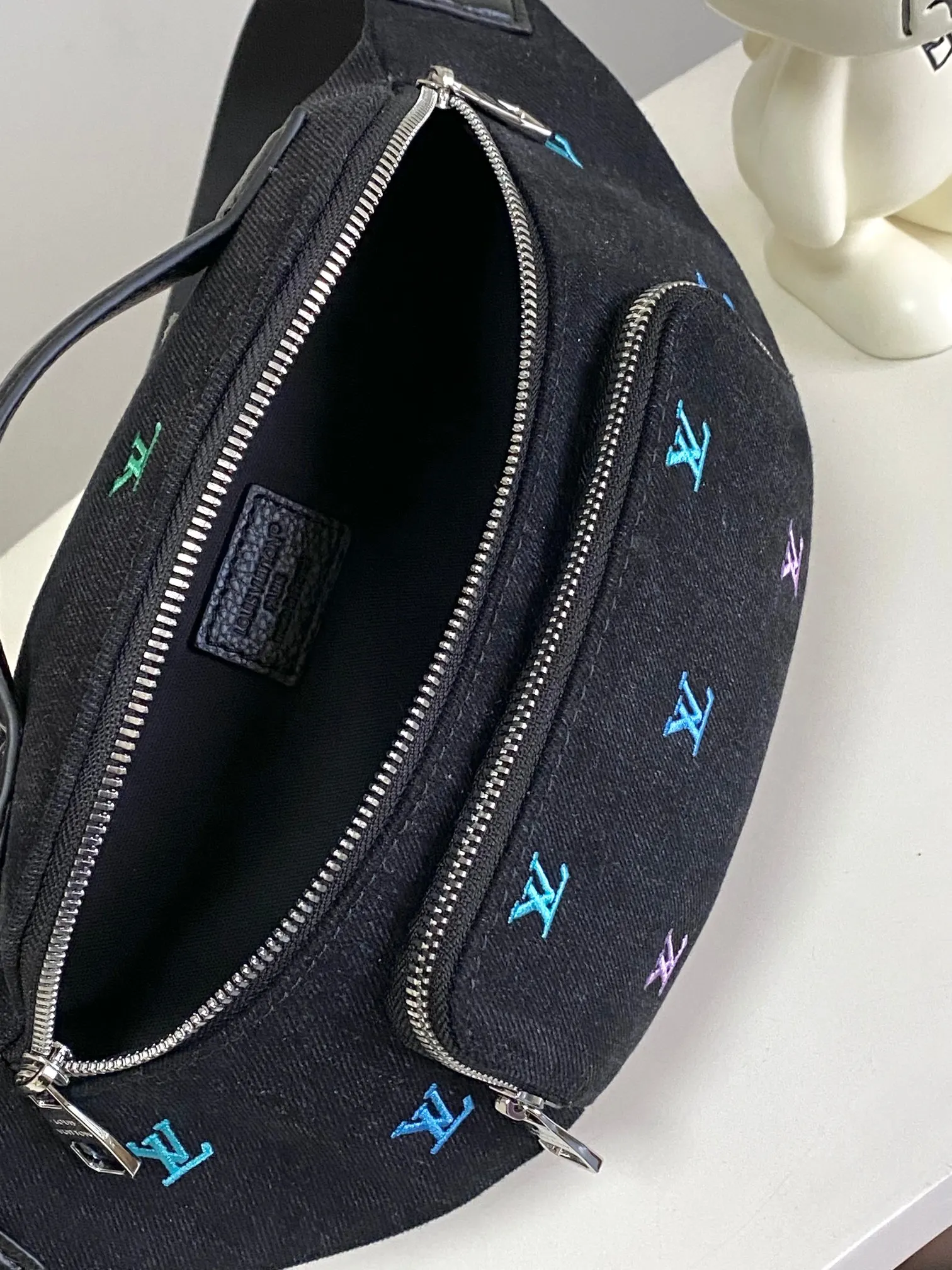 Belt Bag Casual Image 9 Belt Bag Casual Image 9