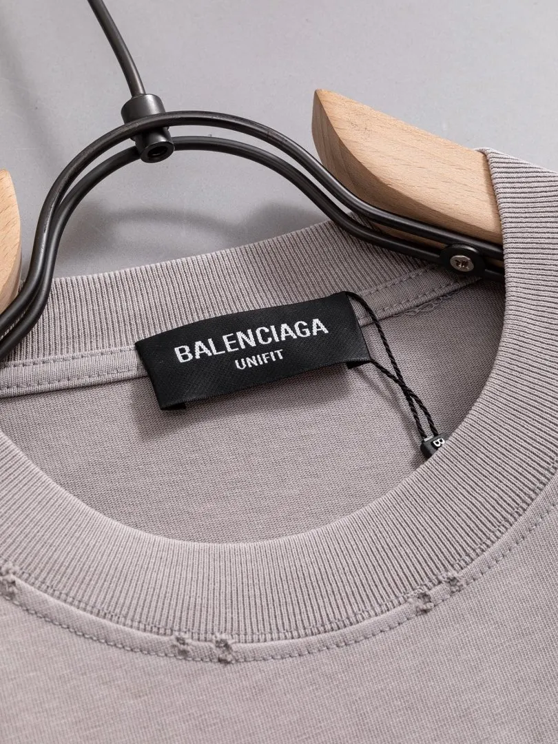 Balenciaga 短袖T恤(數字6) Balenciaga 短袖T恤(數字6)