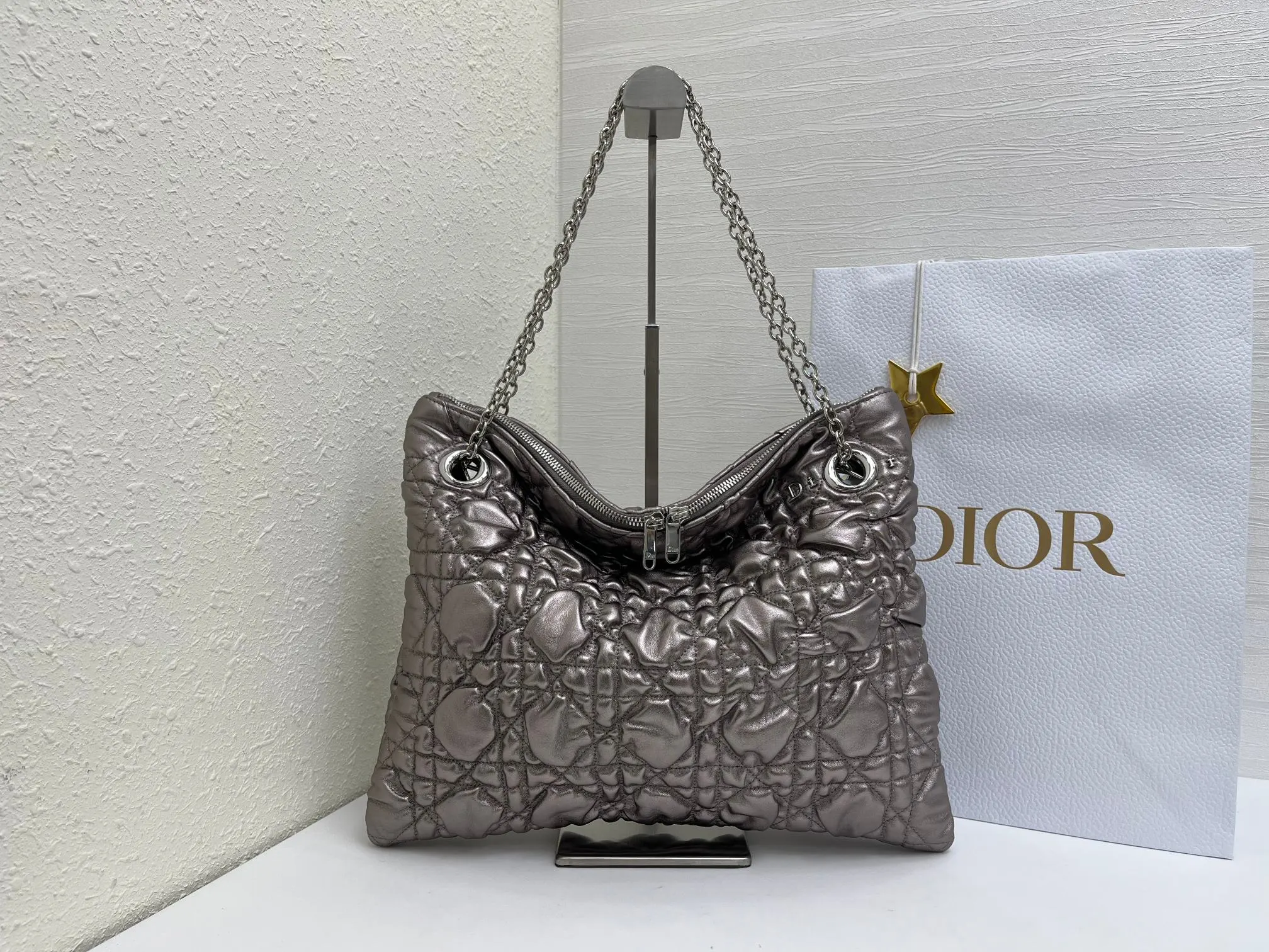 Dior Cannage Quilted Tote 藤格绗缝手 托特包 大容量托特款