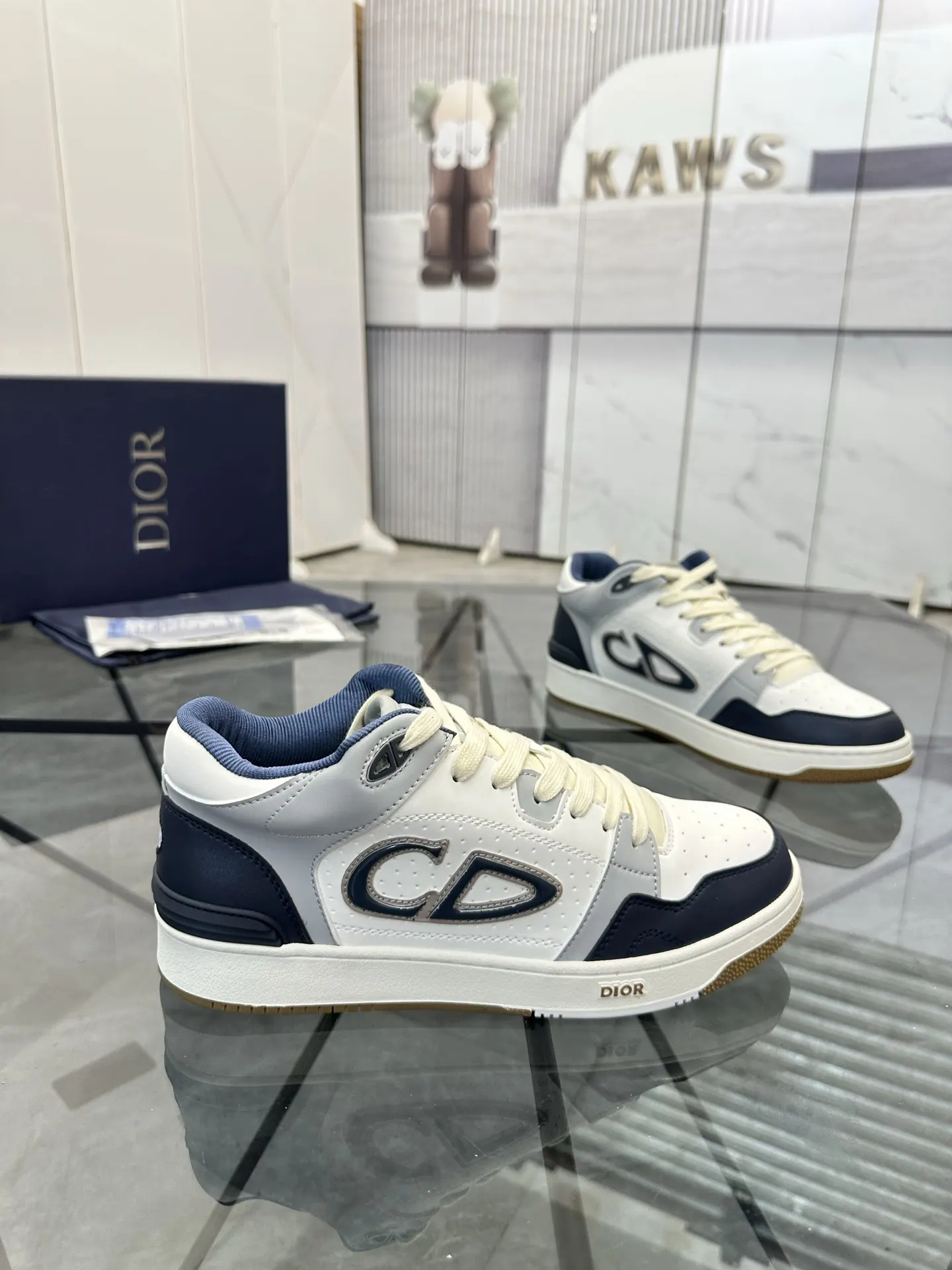 Dior B57 米蓝拼色牛皮休闲鞋 低帮