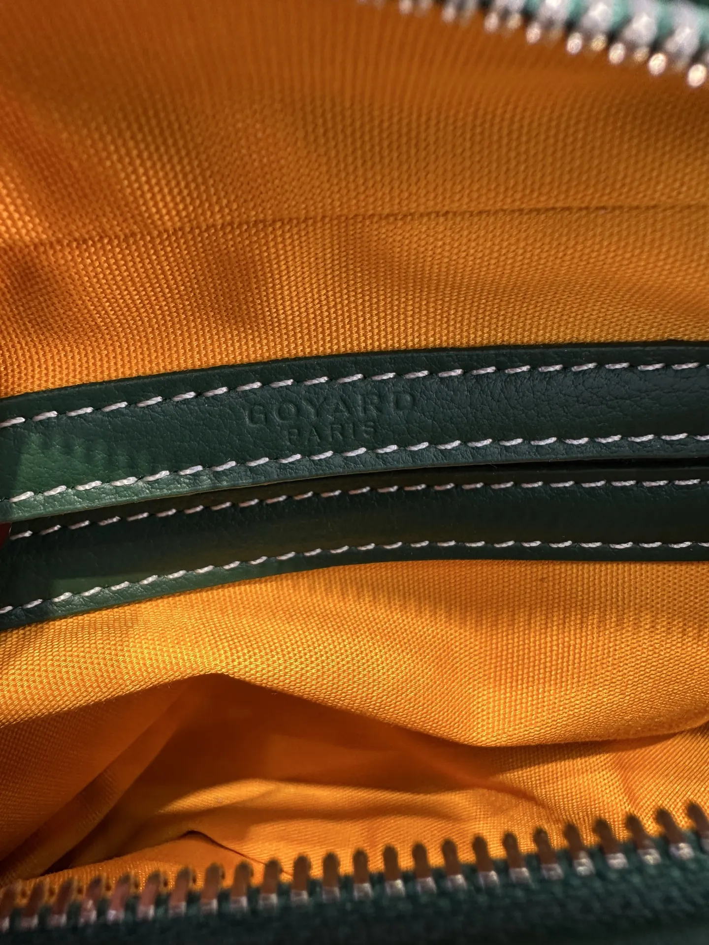 Goyard 綠色 Cap Vert相机包 斜背包 綠色 是戈雅的經典 輕便斜挎款(數字9) Goyard 綠色 Cap Vert相机包 斜背包 綠色 是戈雅的經典 輕便斜挎款(數字9)
