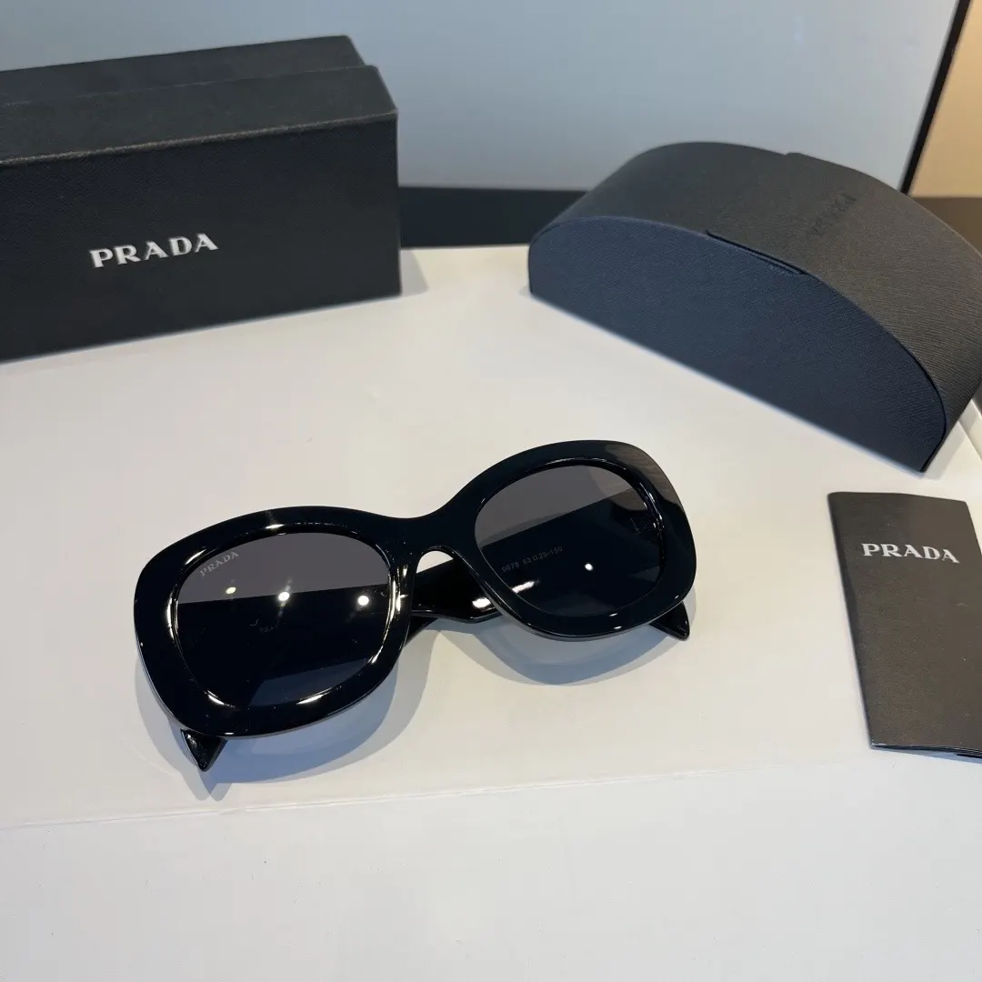 Prada 太阳眼镜 時尚遮阳 太陽鏡