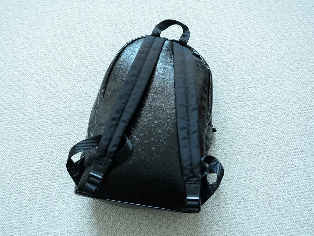Balenciaga Leather Shoulder Bag