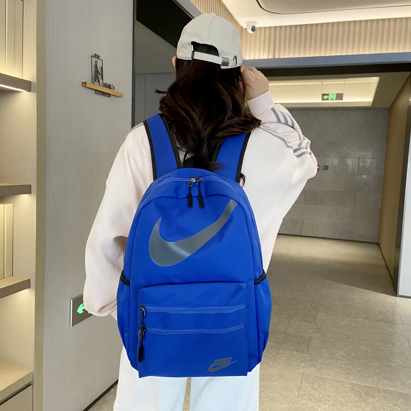 NIKE耐克 男女同款簡約百搭休閒時尚運動輕便 雙肩包 实用雙肩款