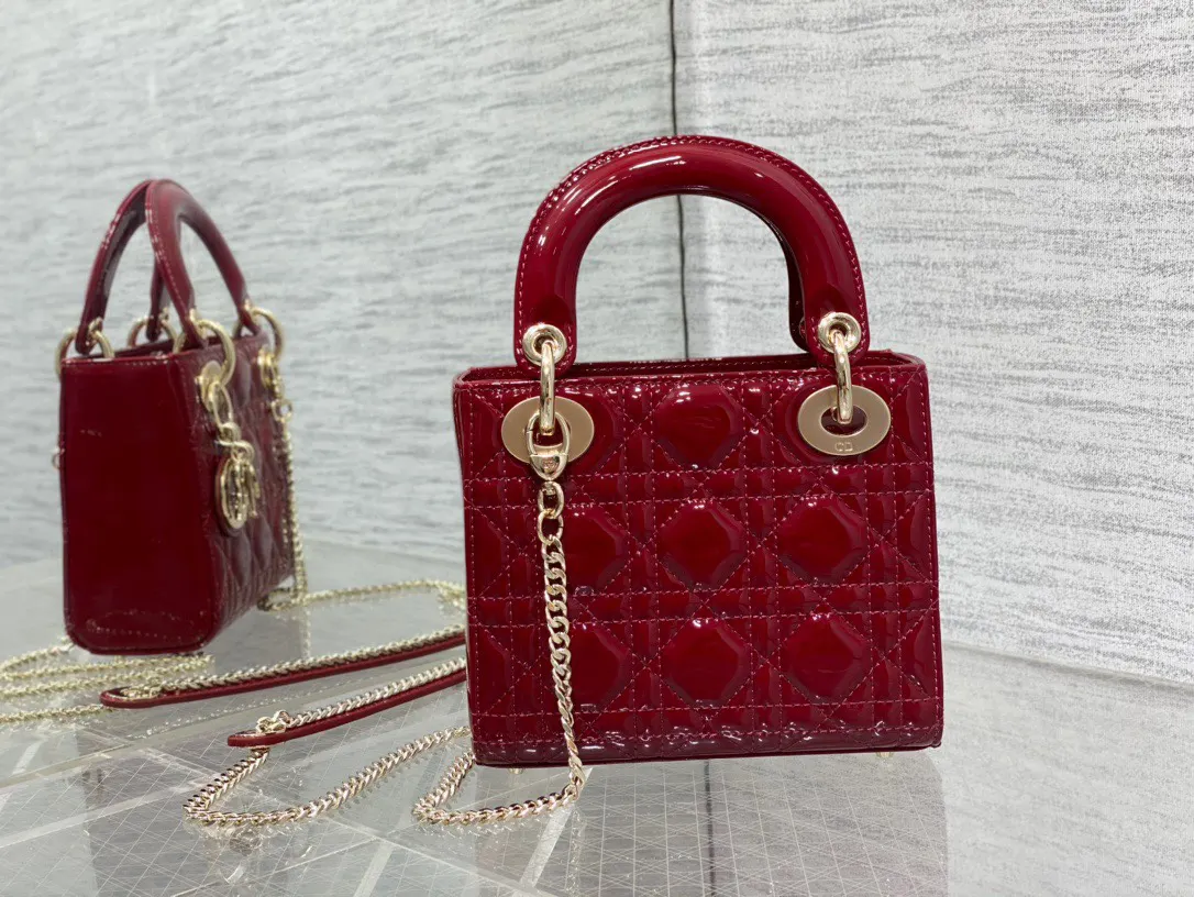 Dior Lady Dior Lady 酒红色藤格纹手提斜挎包 珠光