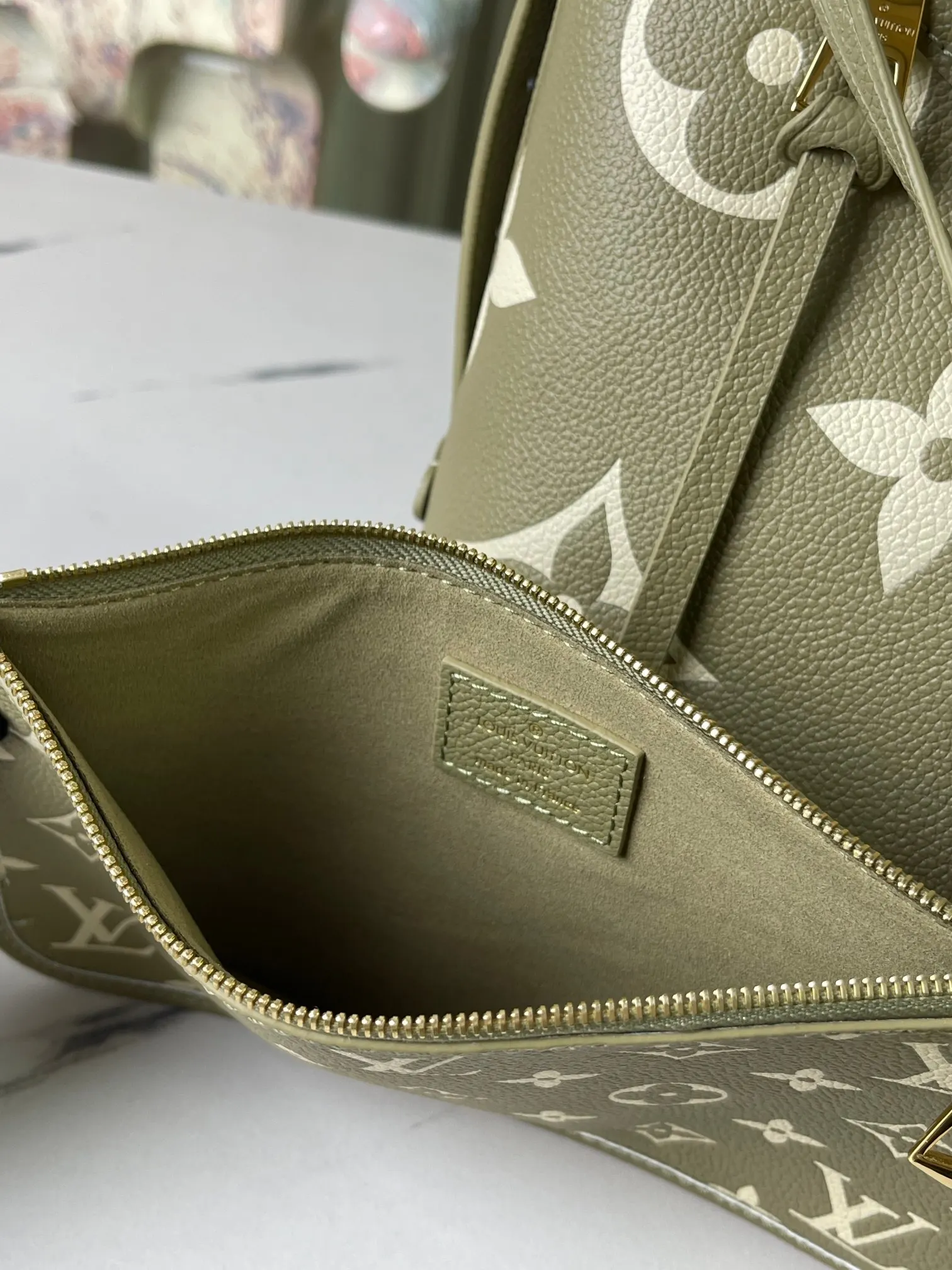 CarryAll Mo手拿包 精致手拿款