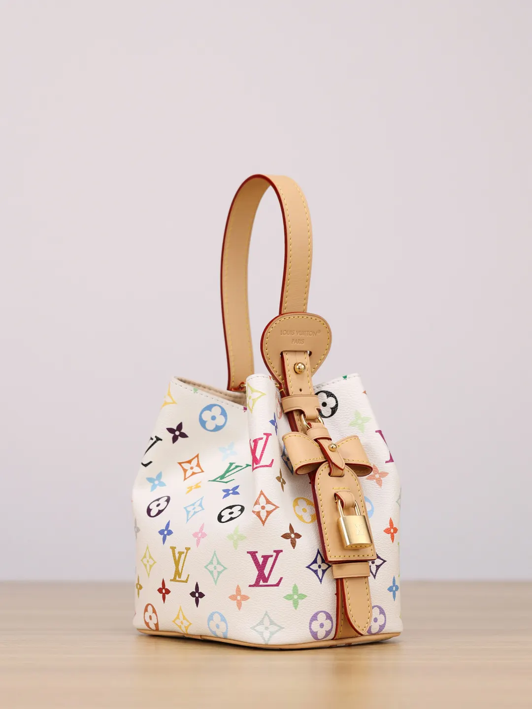 LV 牛皮 单肩包 日常单肩背款