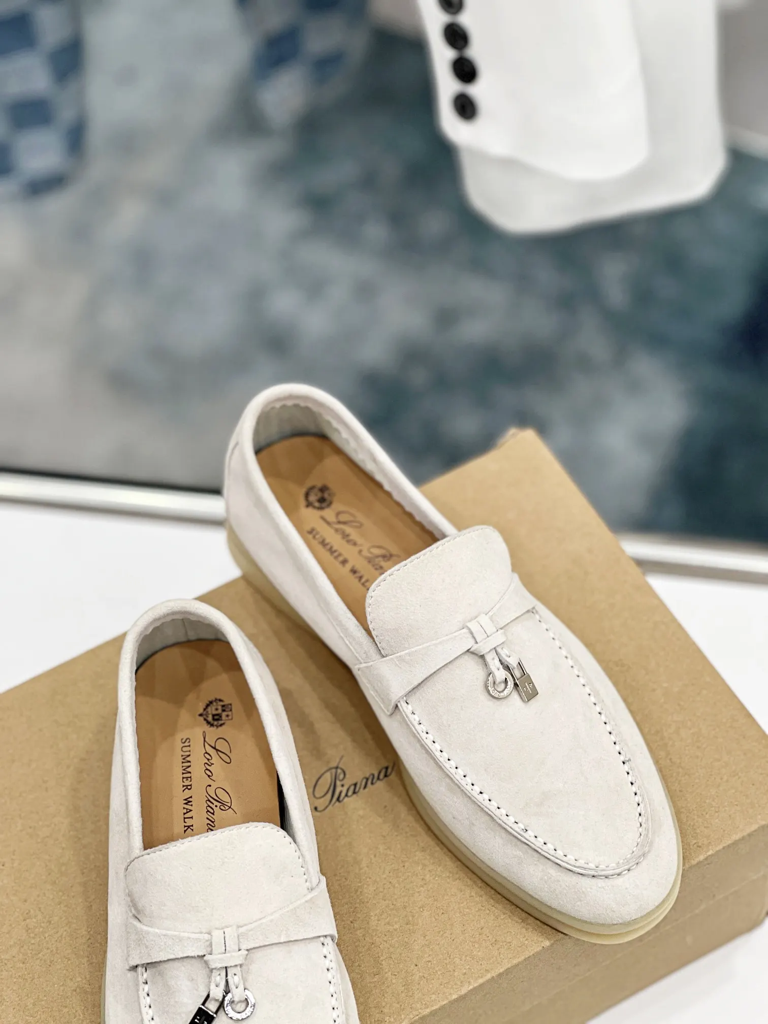 Hermès 运动鞋