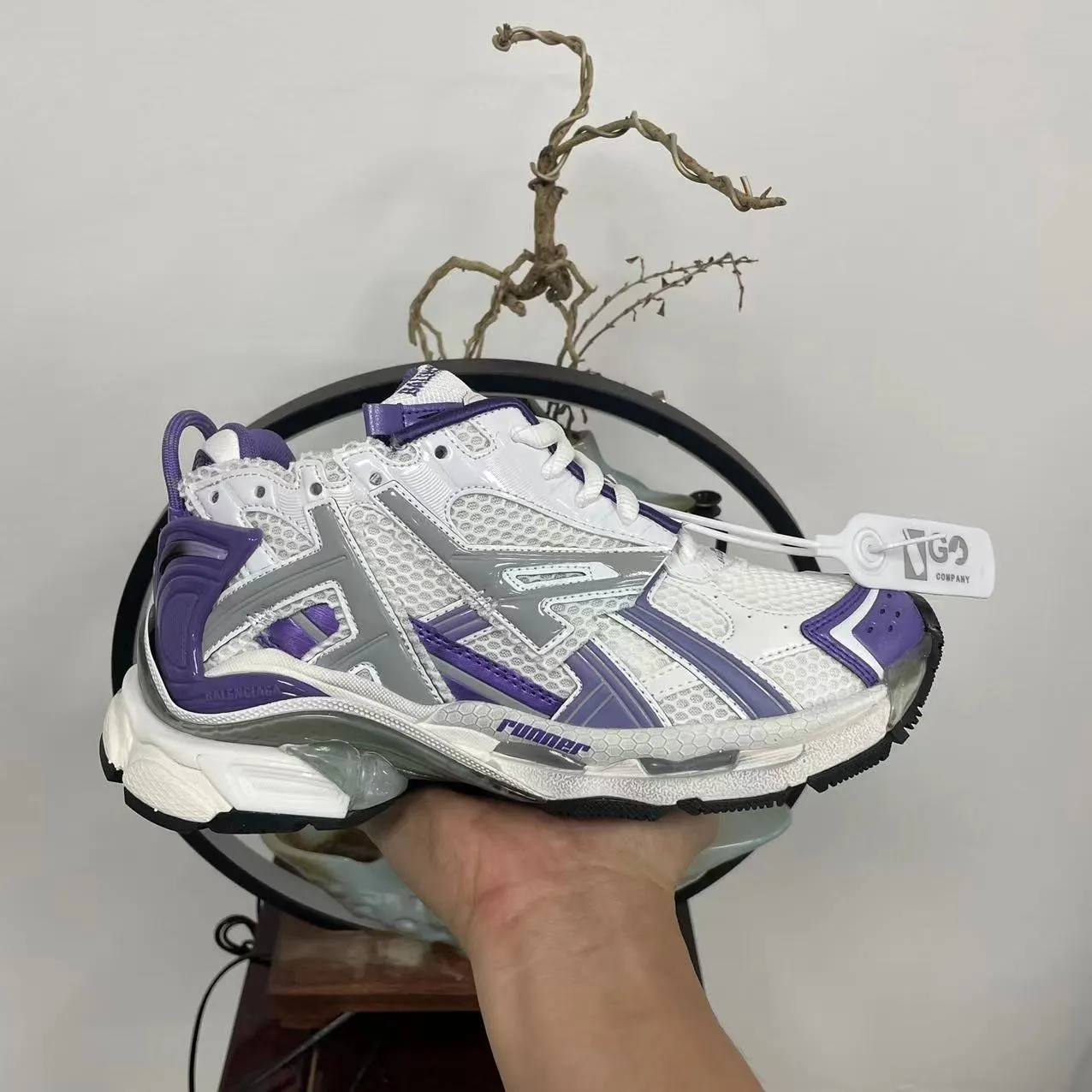 Balenciaga 7代 白紫 运动鞋 休閒运动(數字4) Balenciaga 7代 白紫 运动鞋 休閒运动(數字4)