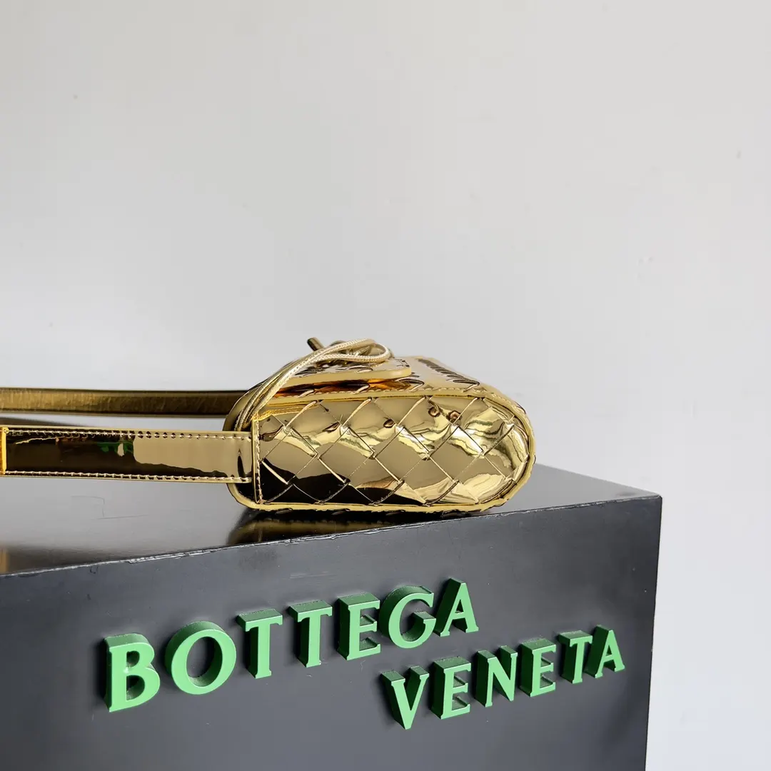 Bottega Veneta 棕色 手拿包 精致手拿款