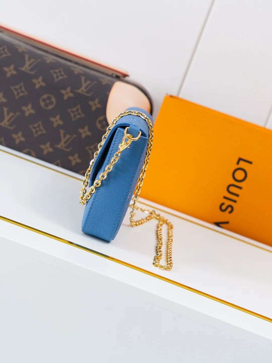 Organizer Pouch Leather