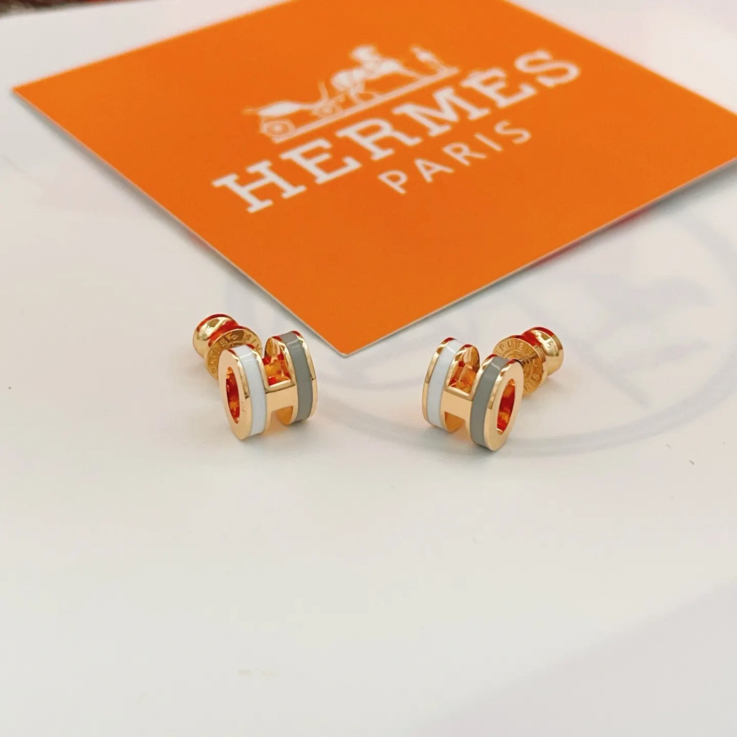 Hermes 玫瑰金 耳钉 小巧点缀款 款2