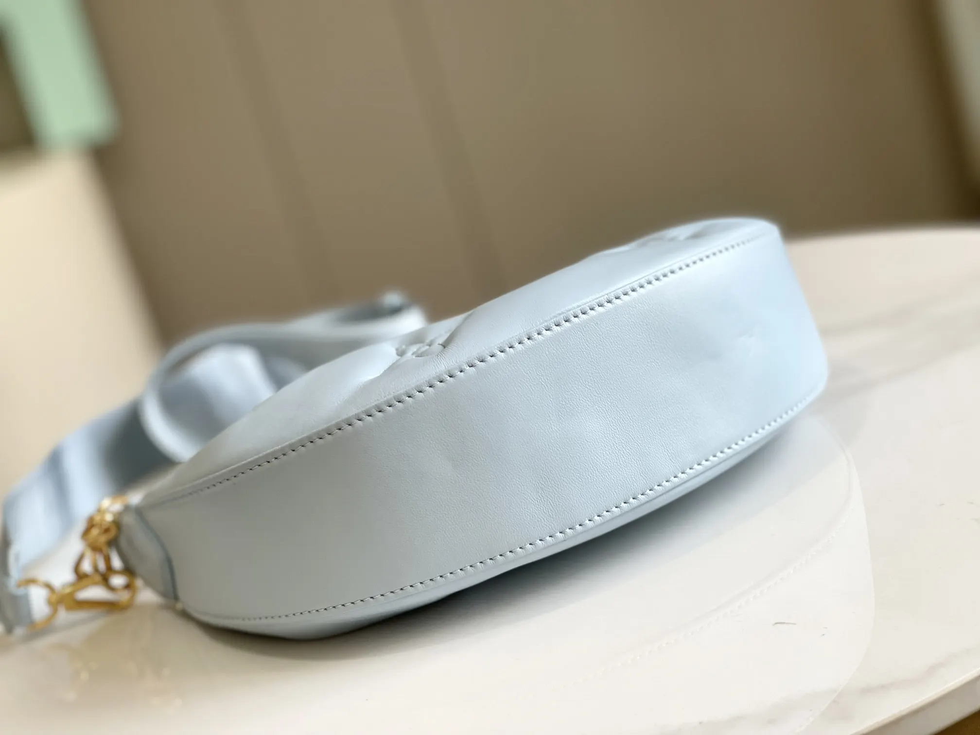 Chain Bag Leather