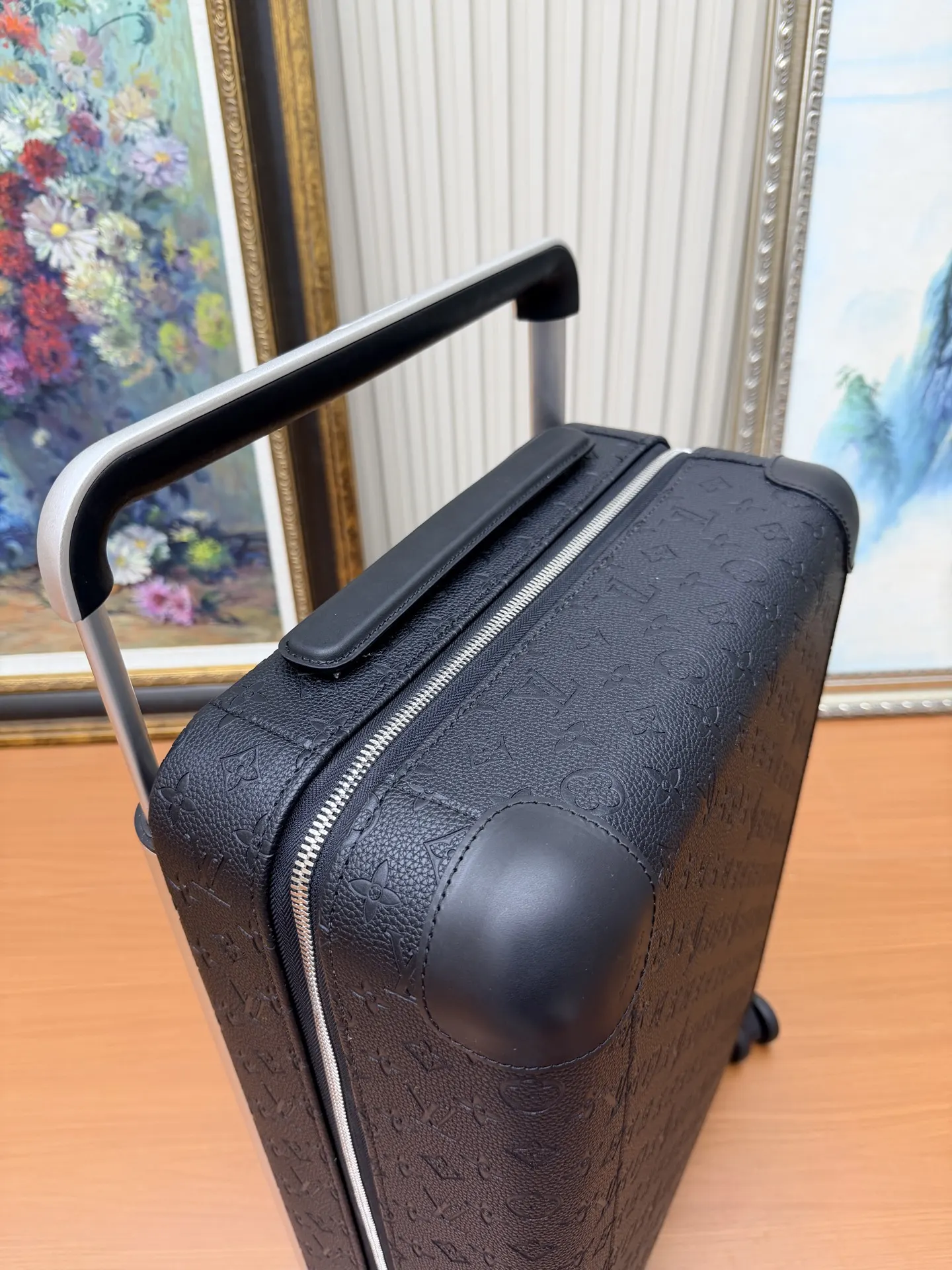 黑色 好质量 市面 带 最新推出 拉 行李箱 旅行拉杆款 輕便出行款