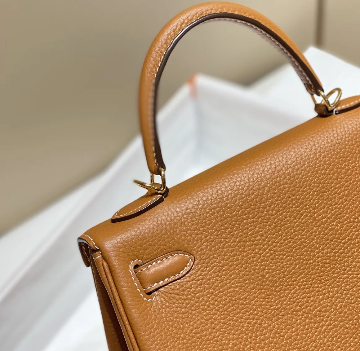 Hermès Kelly Brown Togo Handbag