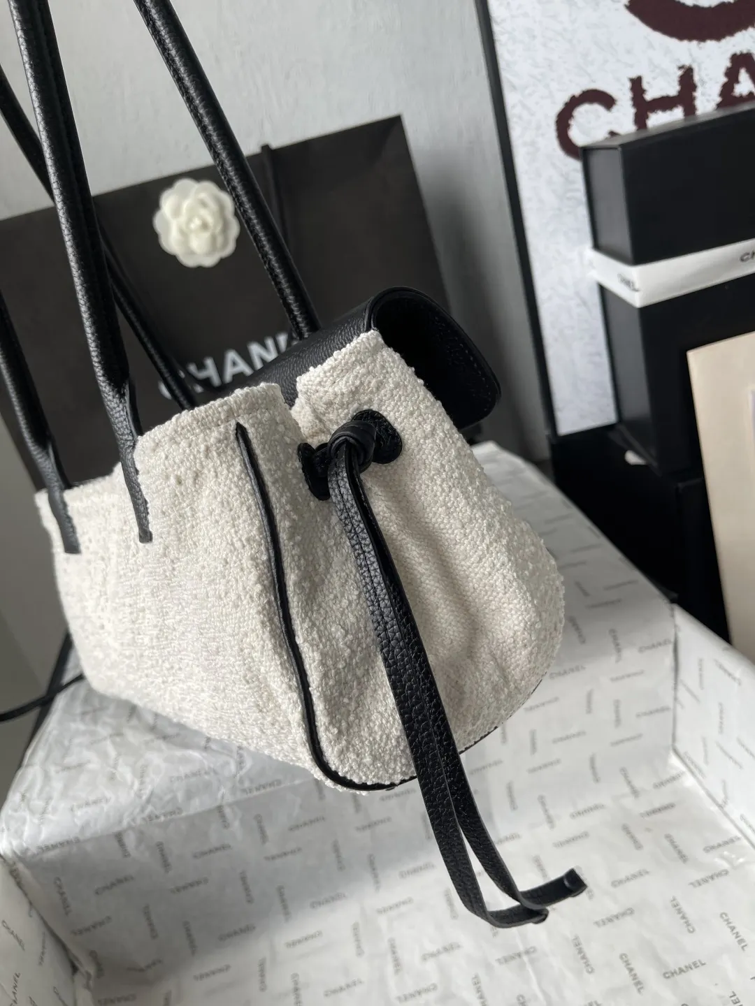 黑色 米白 荔枝纹 春夏系列主打 EffortlessChic 托特包 大容量托特款