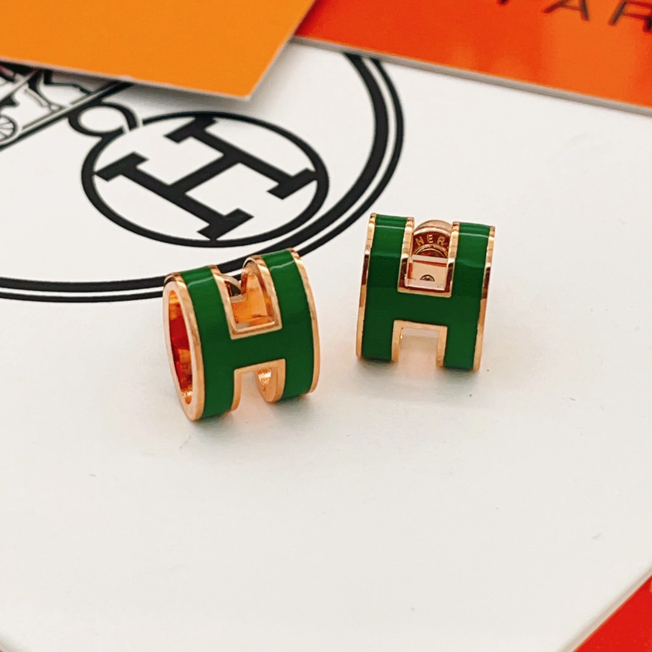 Hermes 玫瑰金 綠色 大号 耳钉 小巧点缀款