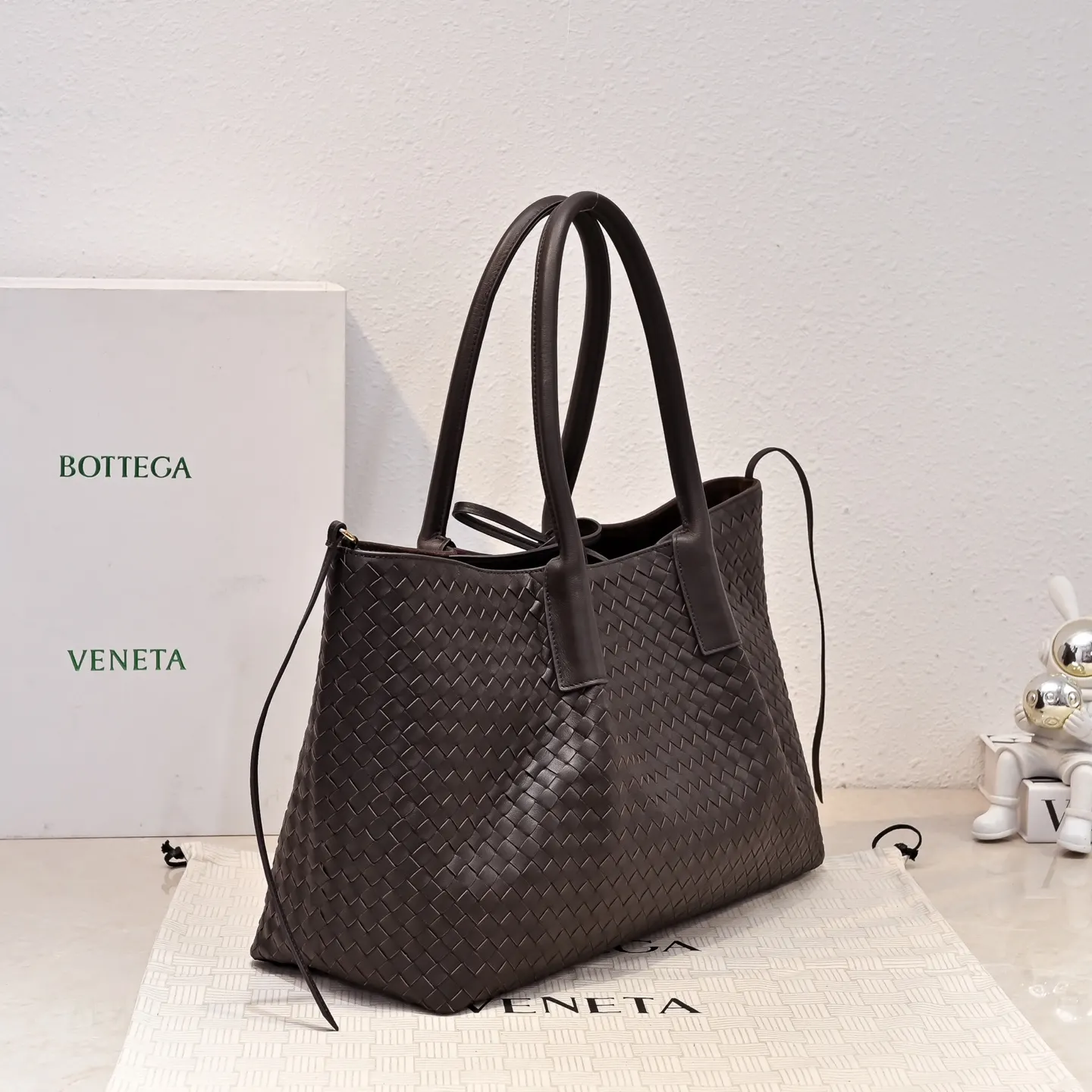 Bottega Veneta 牛皮 托特包 大容量托特款