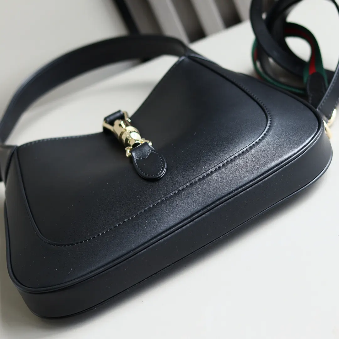 Gucci Hobo Shoulder Bag Vintage Leather