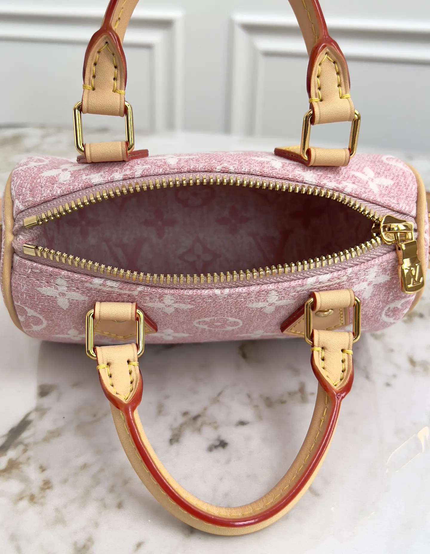 LV M81213 Monogram Style 02 Style