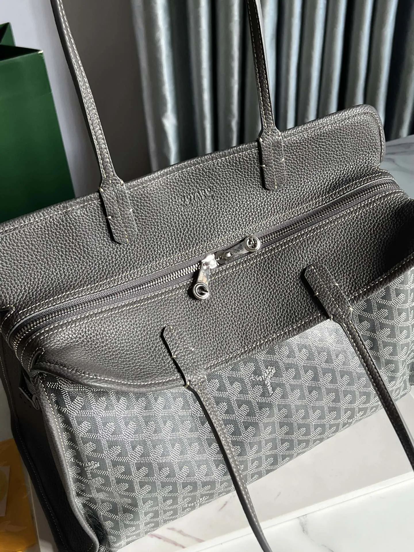 Fashion Item Travel