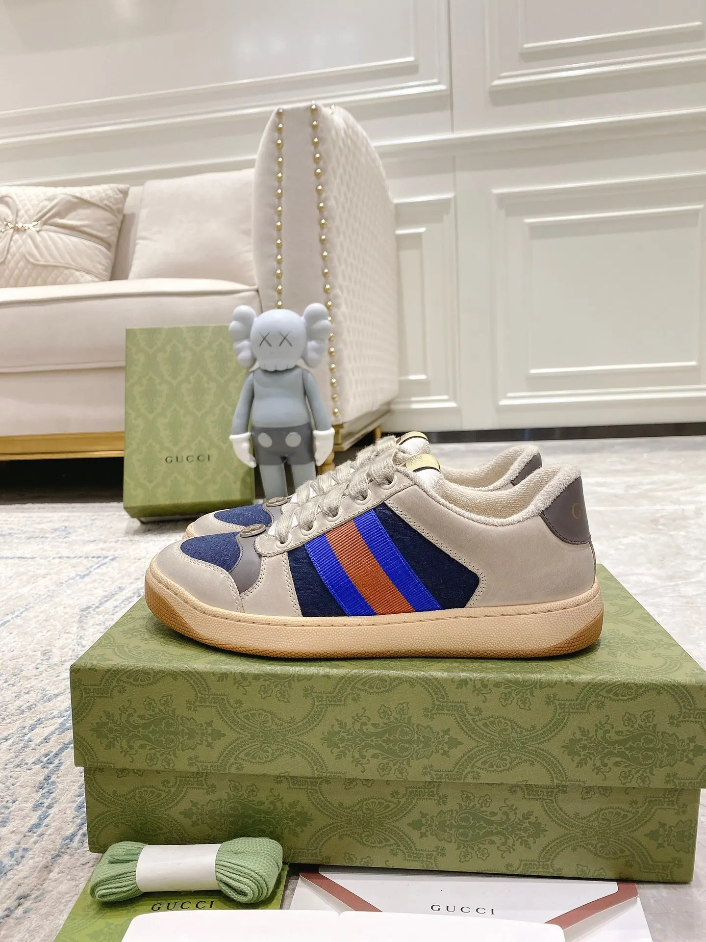 Gucci Logo Sneakers Image 3 Gucci Logo Sneakers Image 3