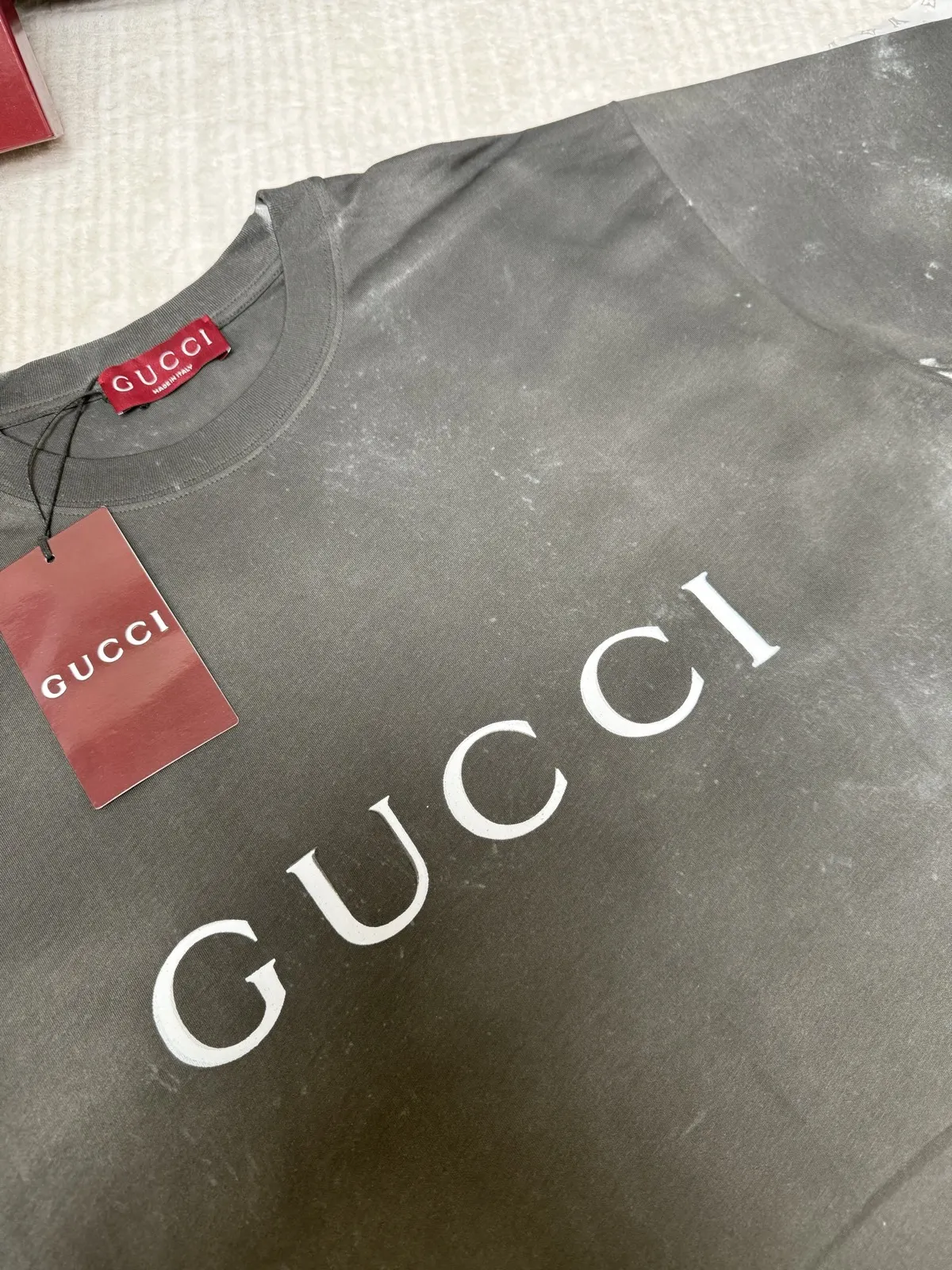 Gucci T恤