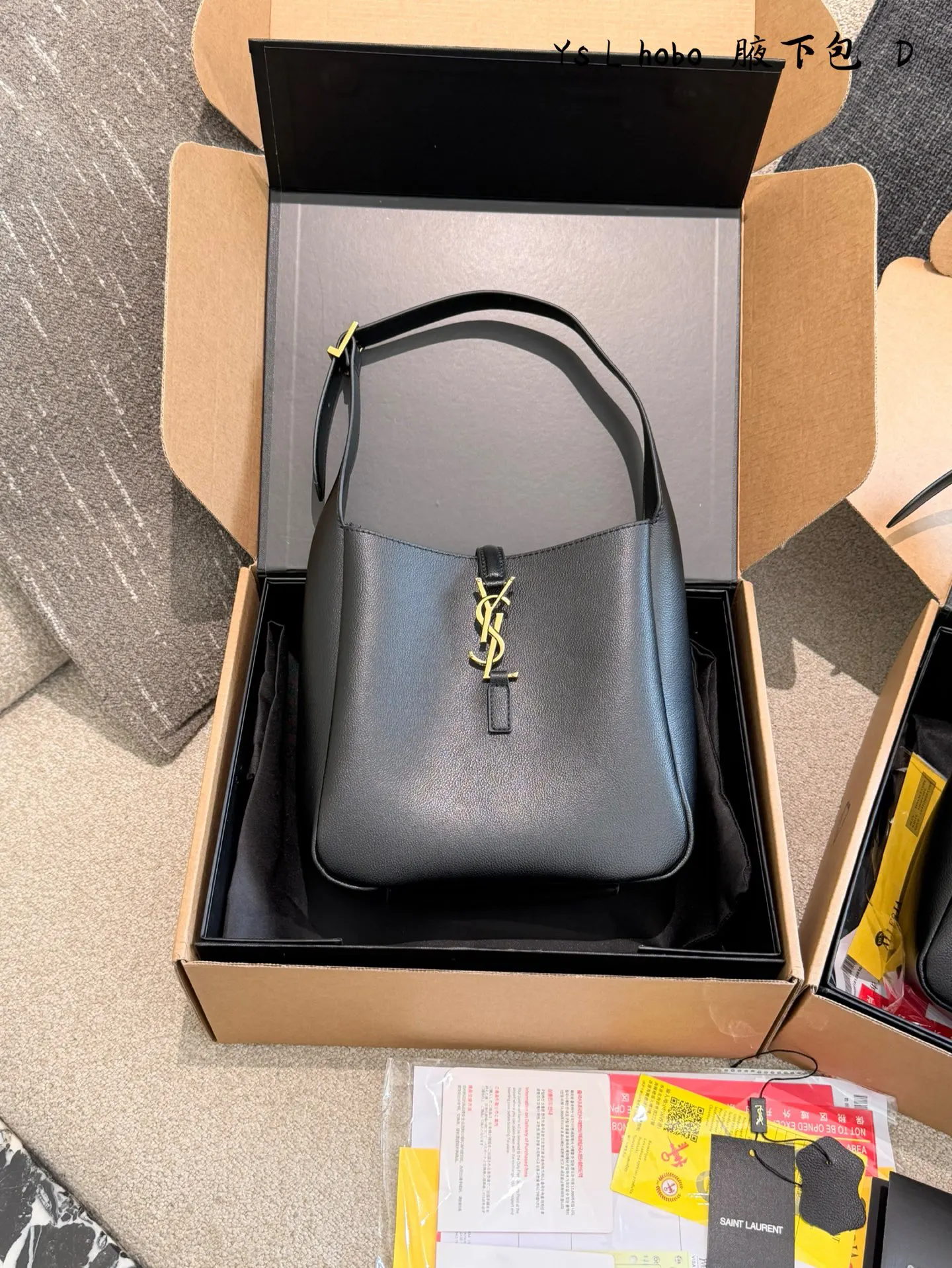 YSL Hobo 牛皮 腋下包 復古腋下背款