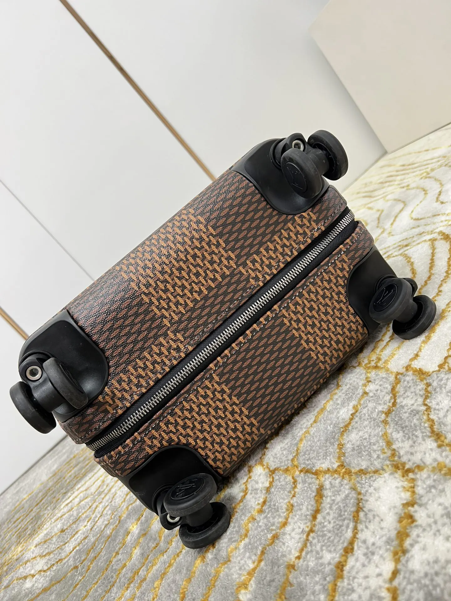 LV 帆布 行李箱 旅行拉杆款 輕便出行款