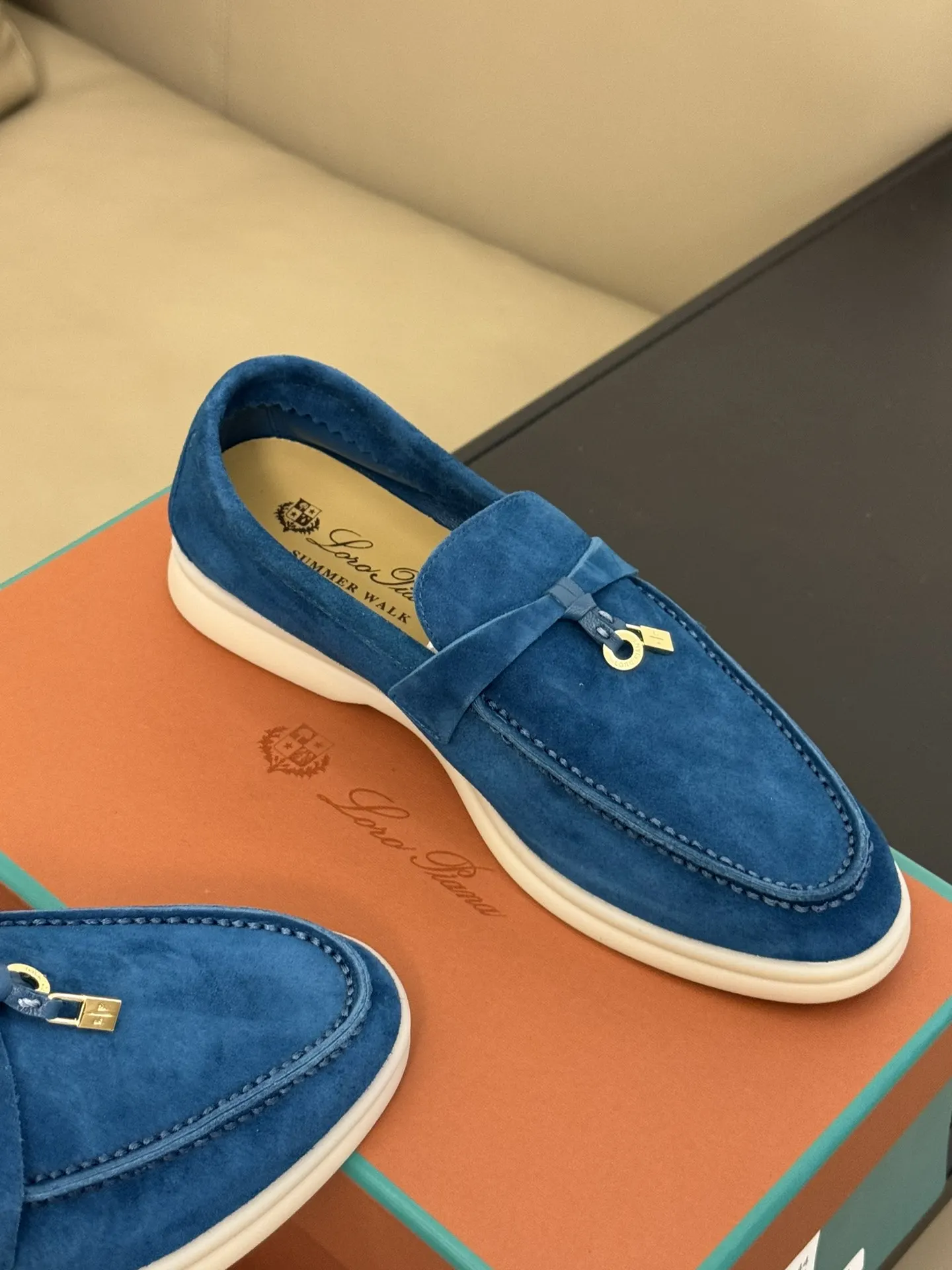 Loro Piana 运动鞋 休闲百搭款 款09