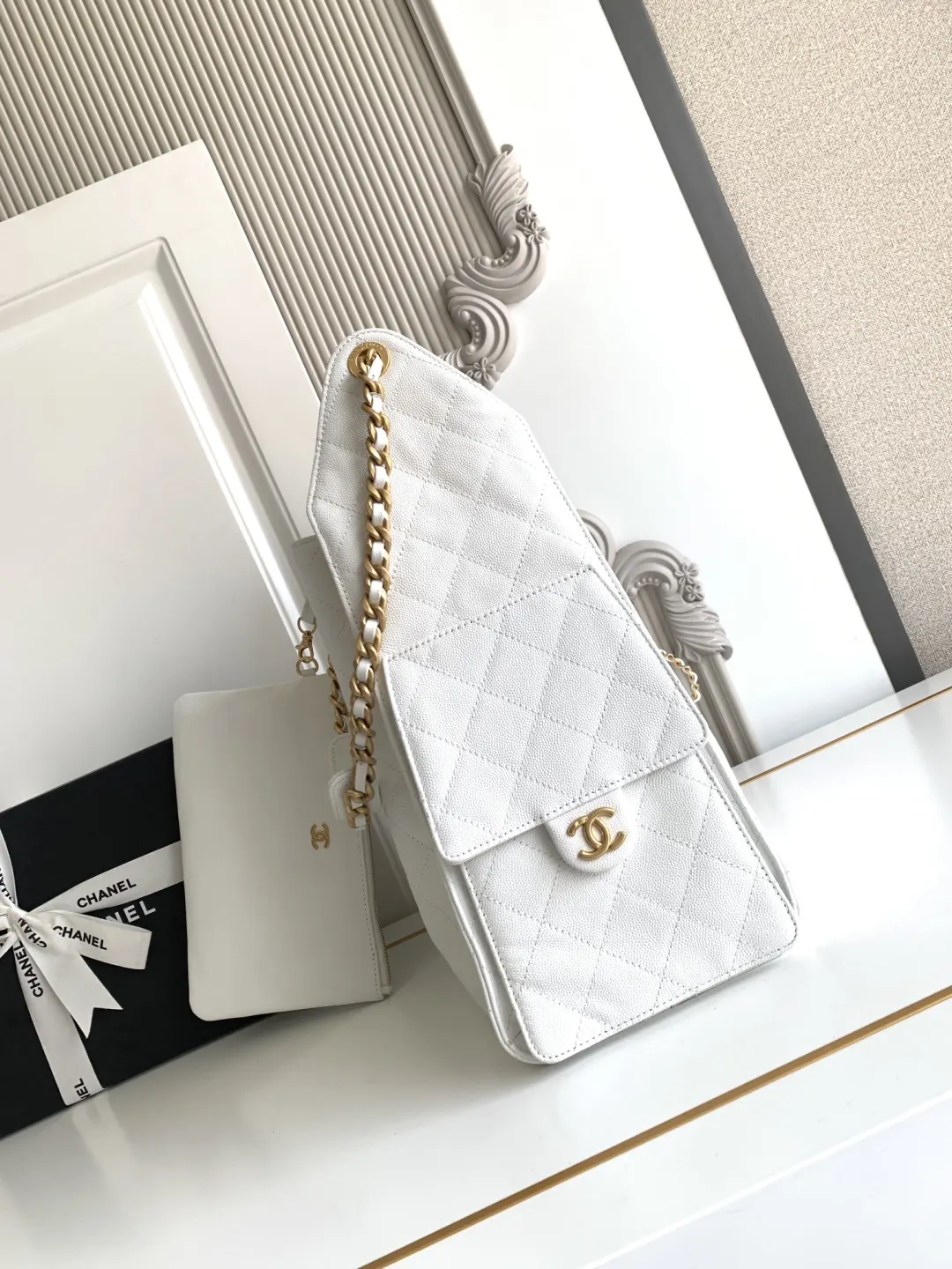 CHANEL Hobo 批 款又一个以 腋下包 復古腋下背款