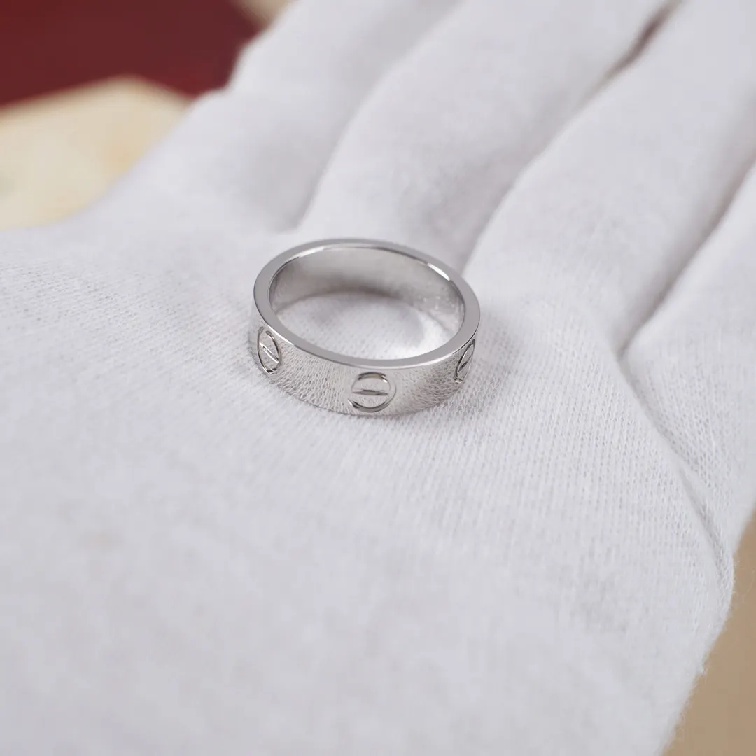 Cartier 玫瑰金 金色 銀色 香槟金 戒指 优雅指环款