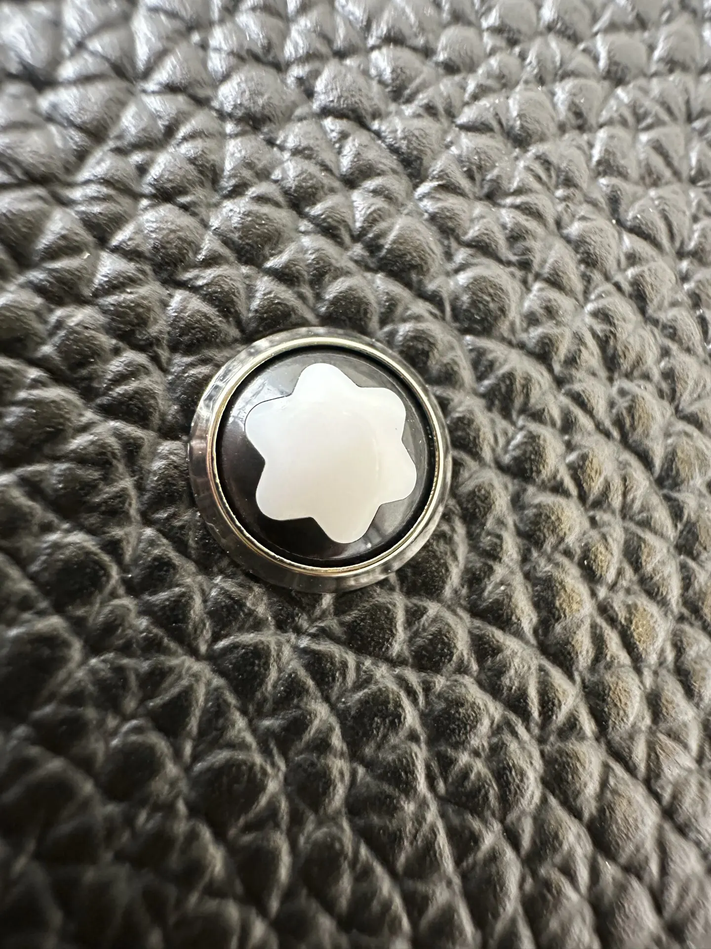 牛皮 批 MONTBLANC万宝龙 双肩包 实用双肩款